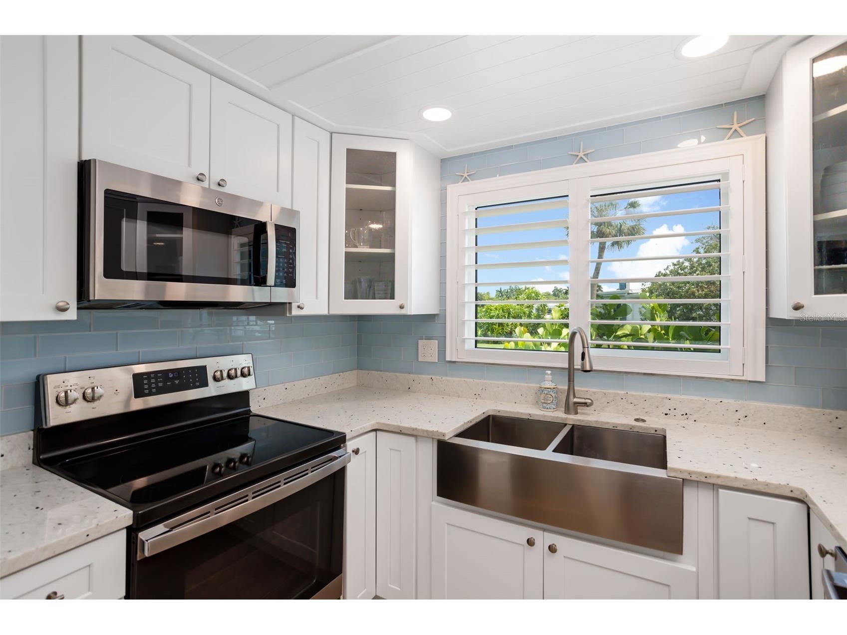 546 Spanish Drive S Longboat Key FL 34228 A4694824 image10
