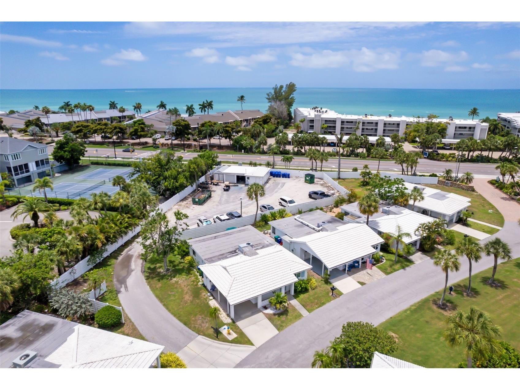 546 Spanish Drive S Longboat Key FL 34228 A4694824 image2