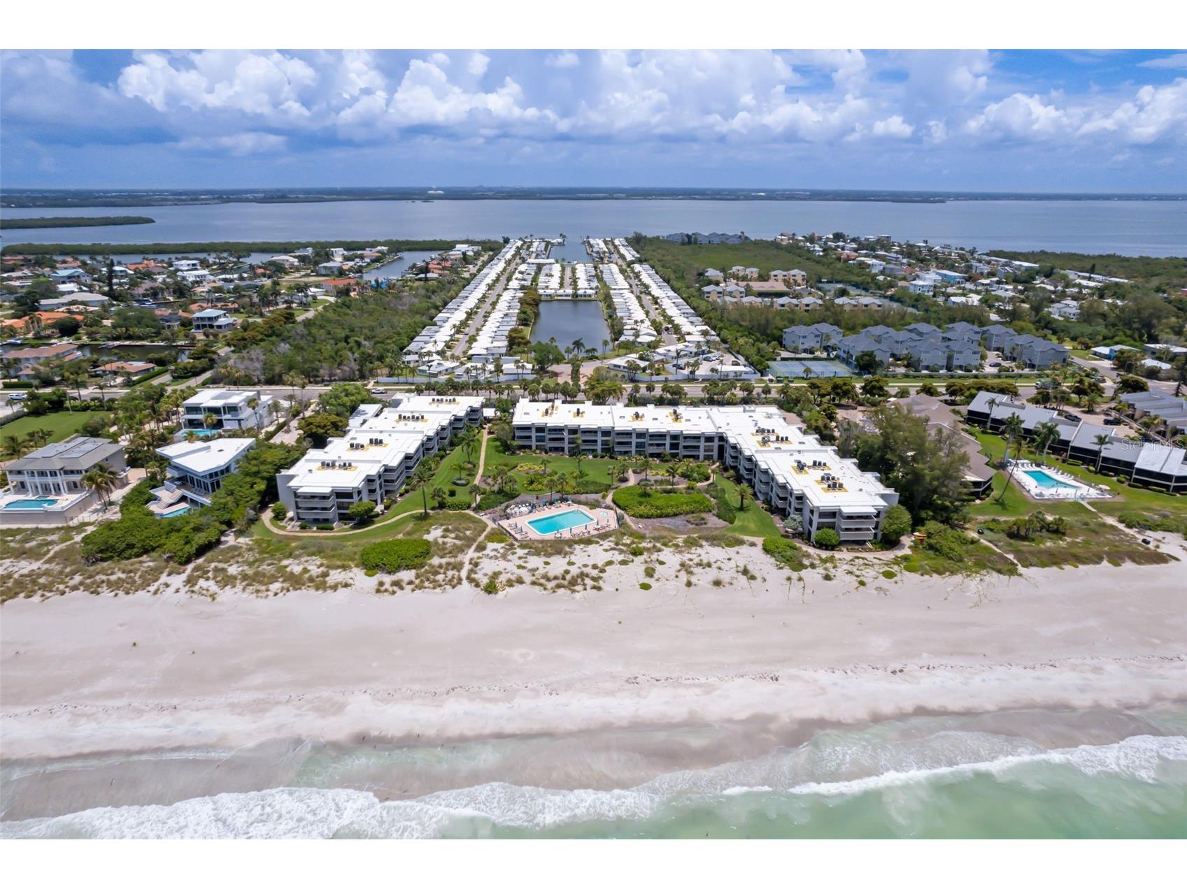 546 Spanish Drive S Longboat Key FL 34228 A4694824 image3