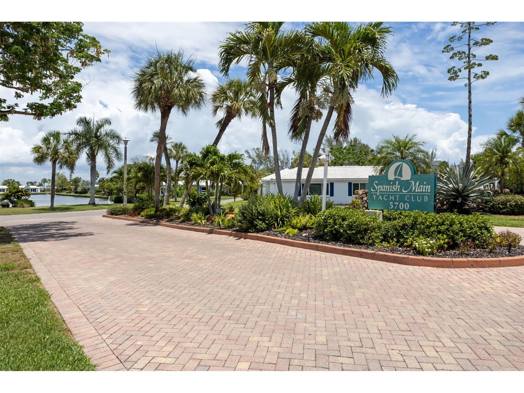 546 Spanish Drive S Longboat Key FL 34228 A4694824 image40