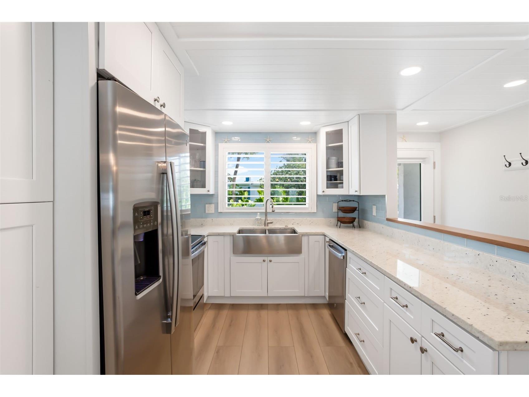 546 Spanish Drive S Longboat Key FL 34228 A4694824 image8