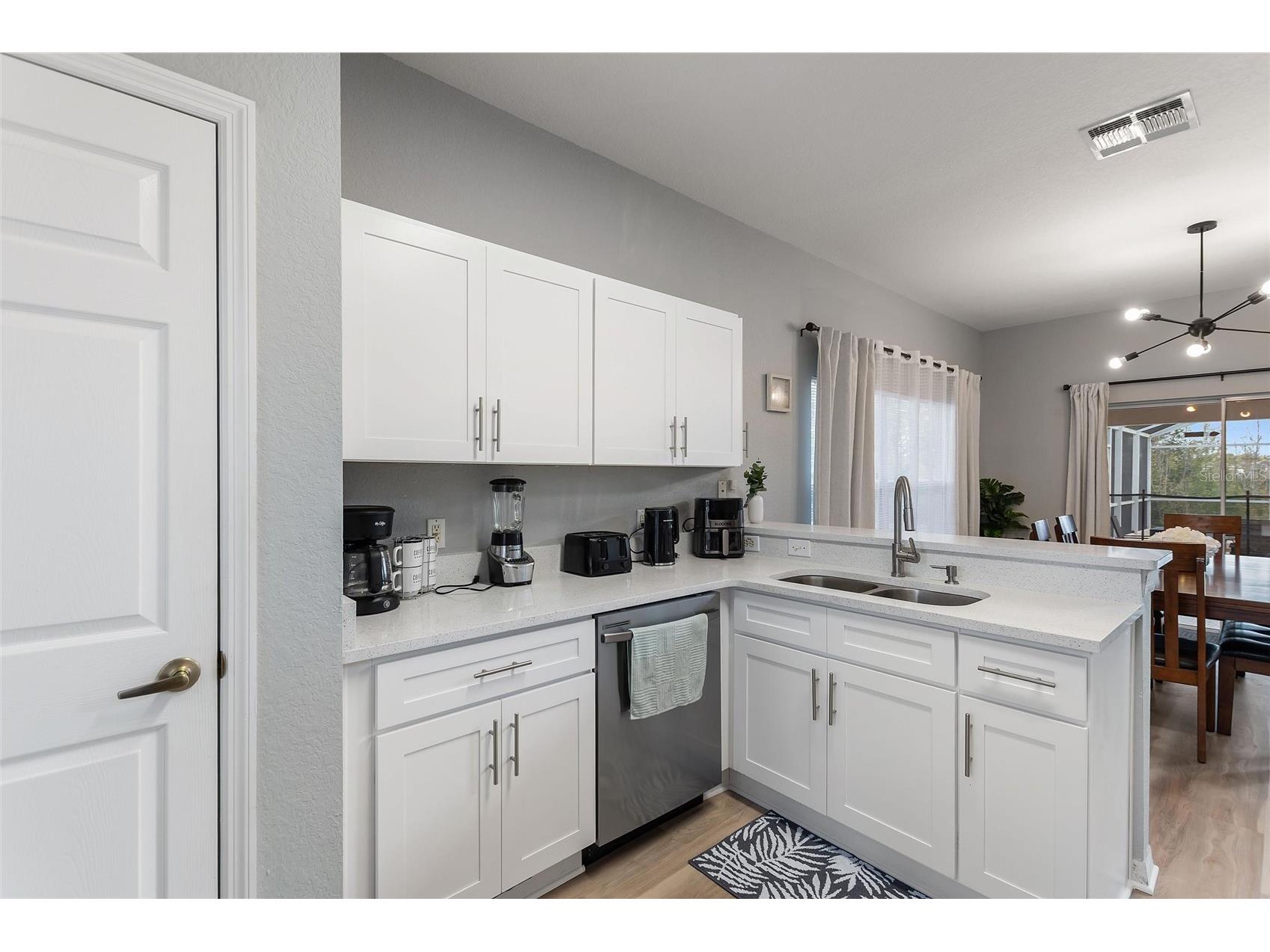 546 Windsor Place Davenport FL 33896 O6388933 image5