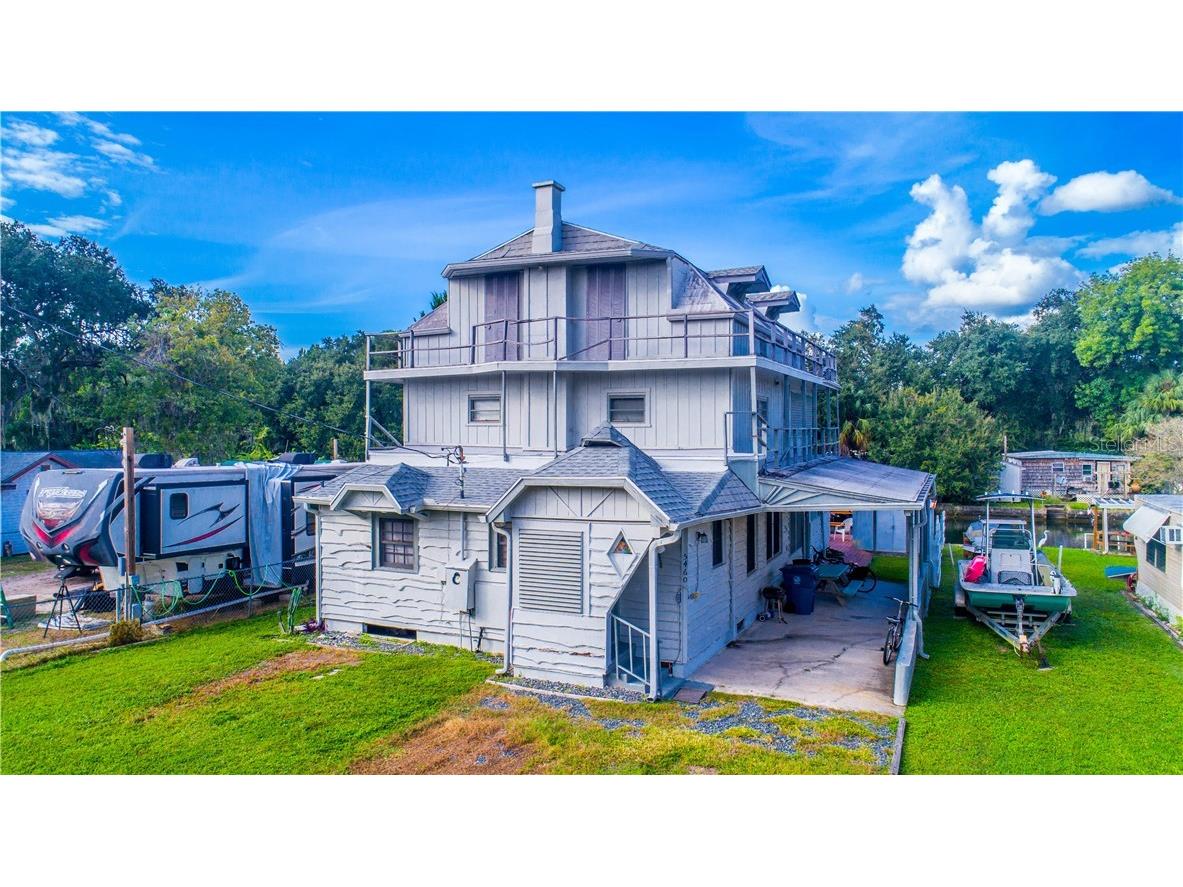 5460 Circle Drive Weeki Wachee FL 34607 T3273074 image1