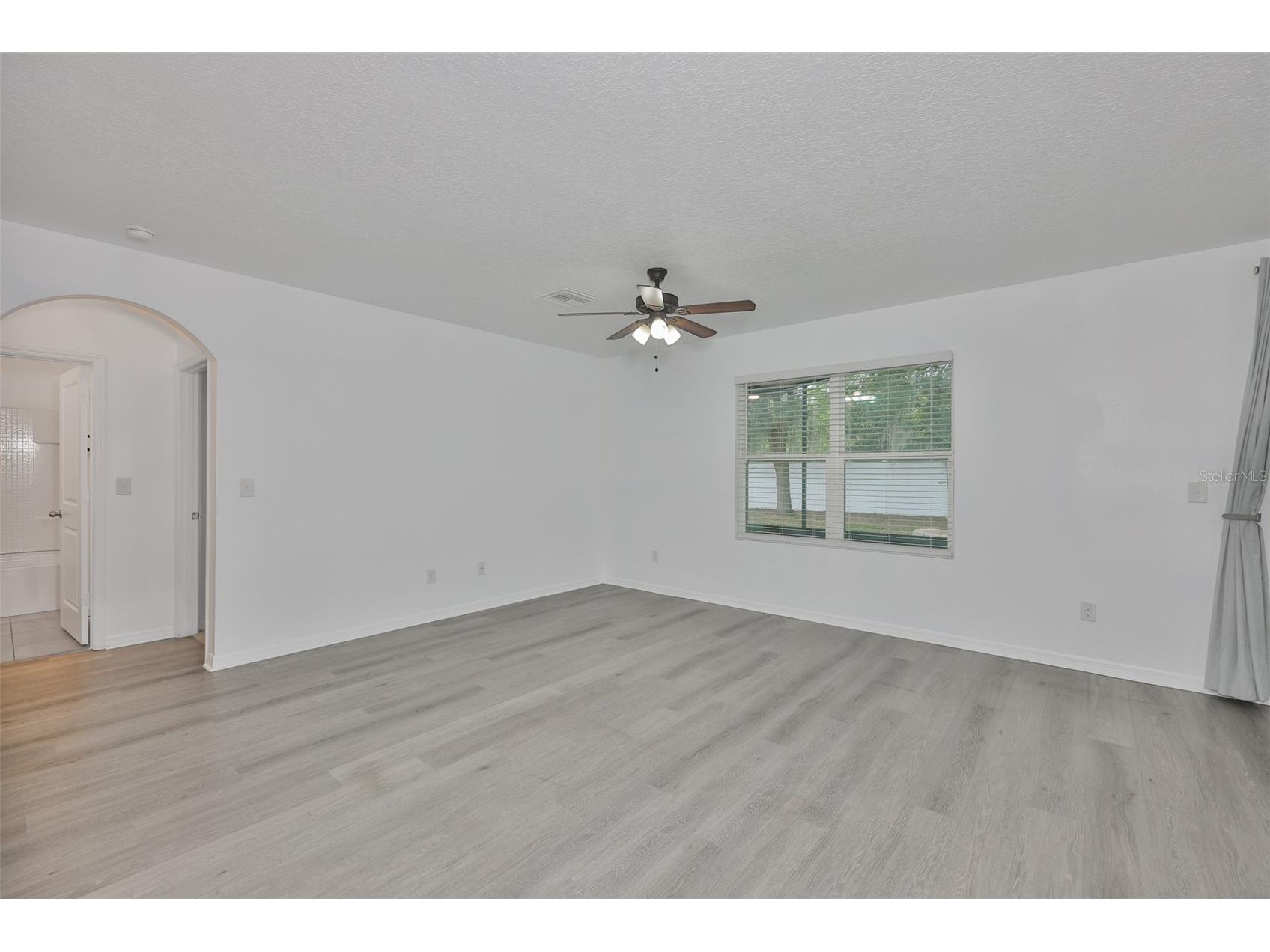 5461 Magdalene Way Zephyrhills FL 33541 TB8490515 image18