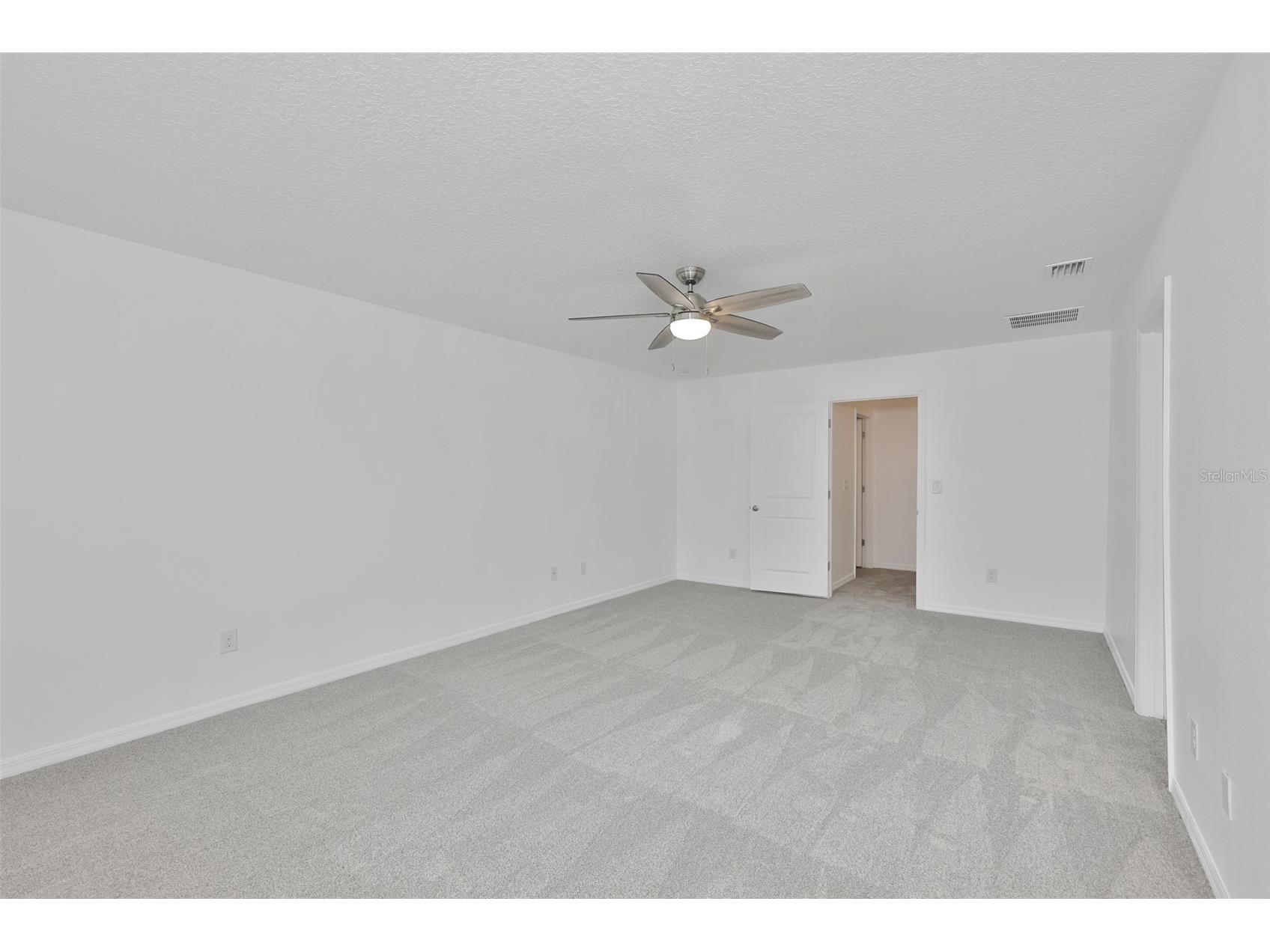 5461 Magdalene Way Zephyrhills FL 33541 TB8490515 image24