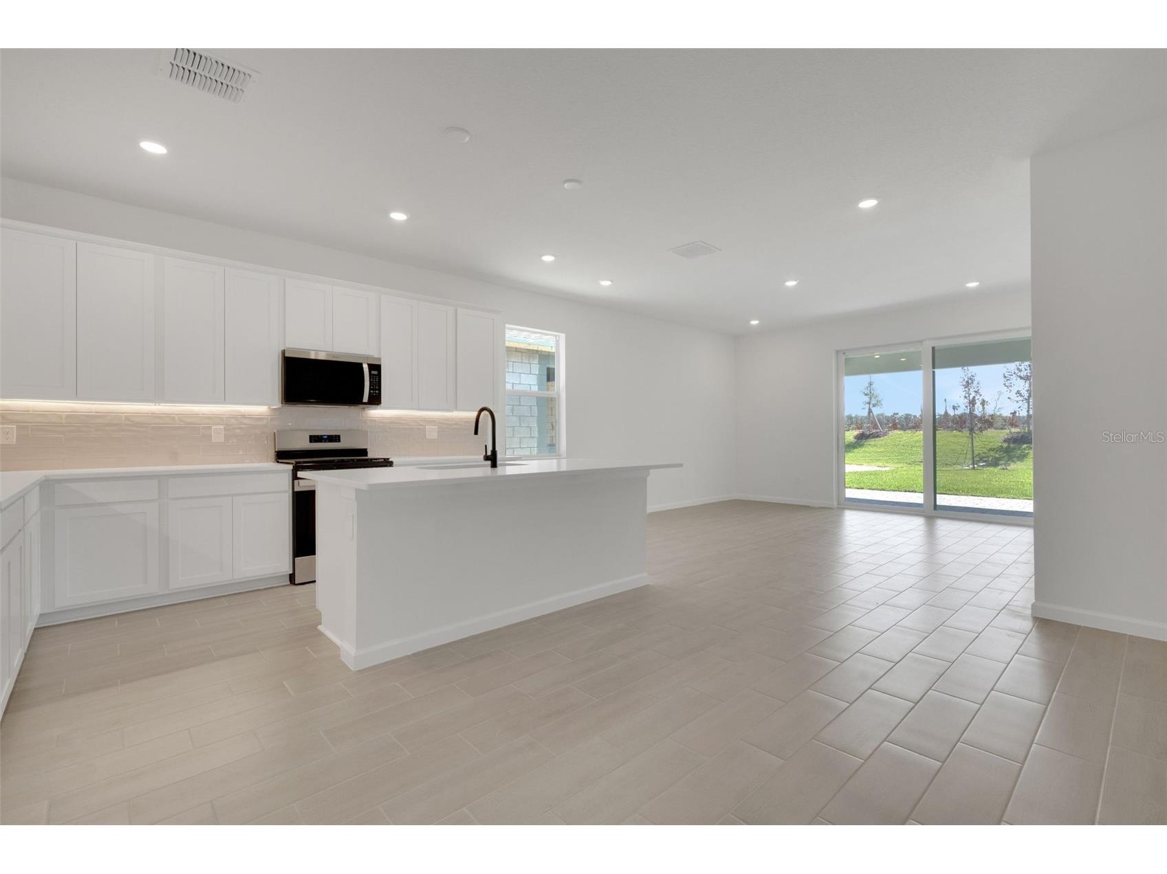 5461 NW Camberly Court Port Saint Lucie FL 34987 G5109587 image3