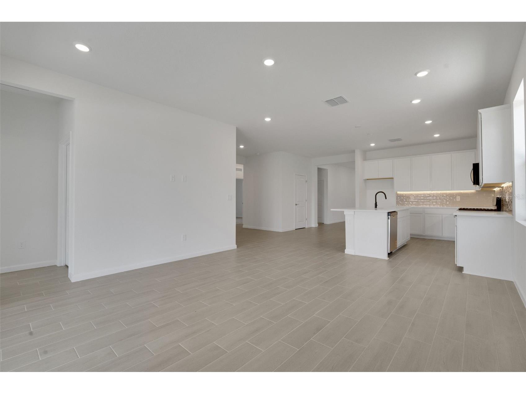 5461 NW Camberly Court Port Saint Lucie FL 34987 G5109587 image8