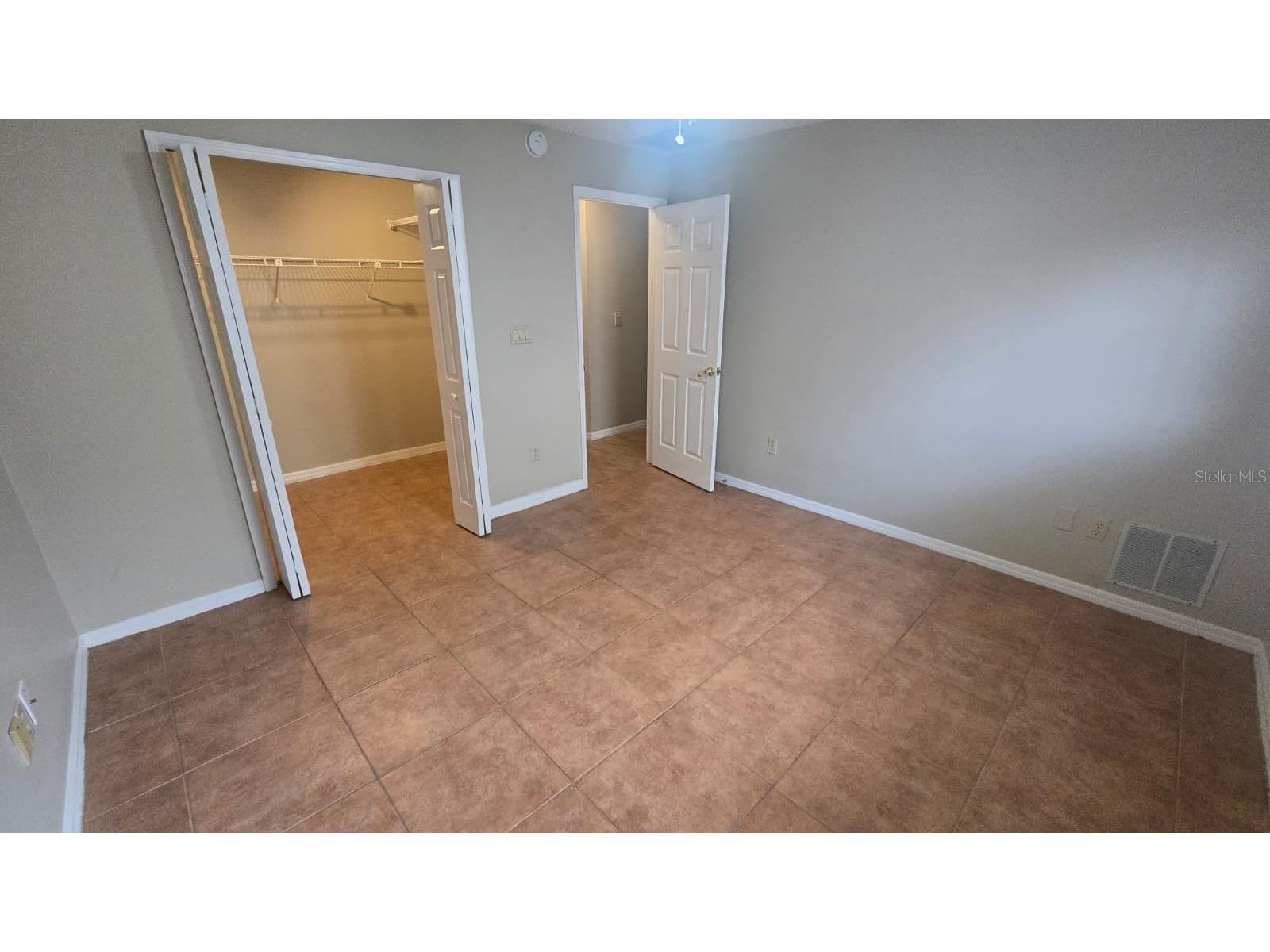 5461 Oakridge Drive Palm Harbor FL 34685 TB8526582 image10