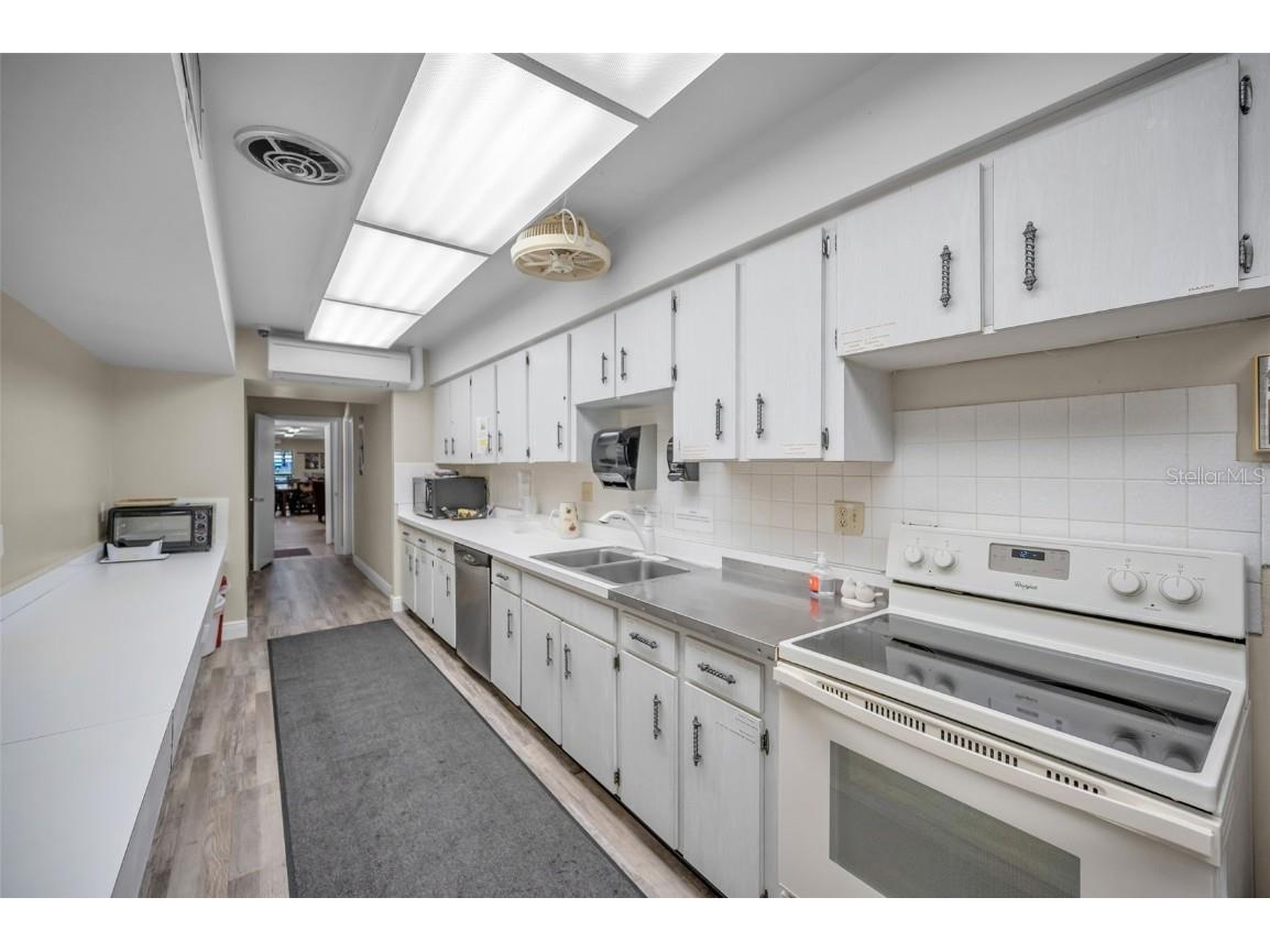 5461 Palm Crest Court N #5461 Pinellas Park FL 33782 TB8412768 image39