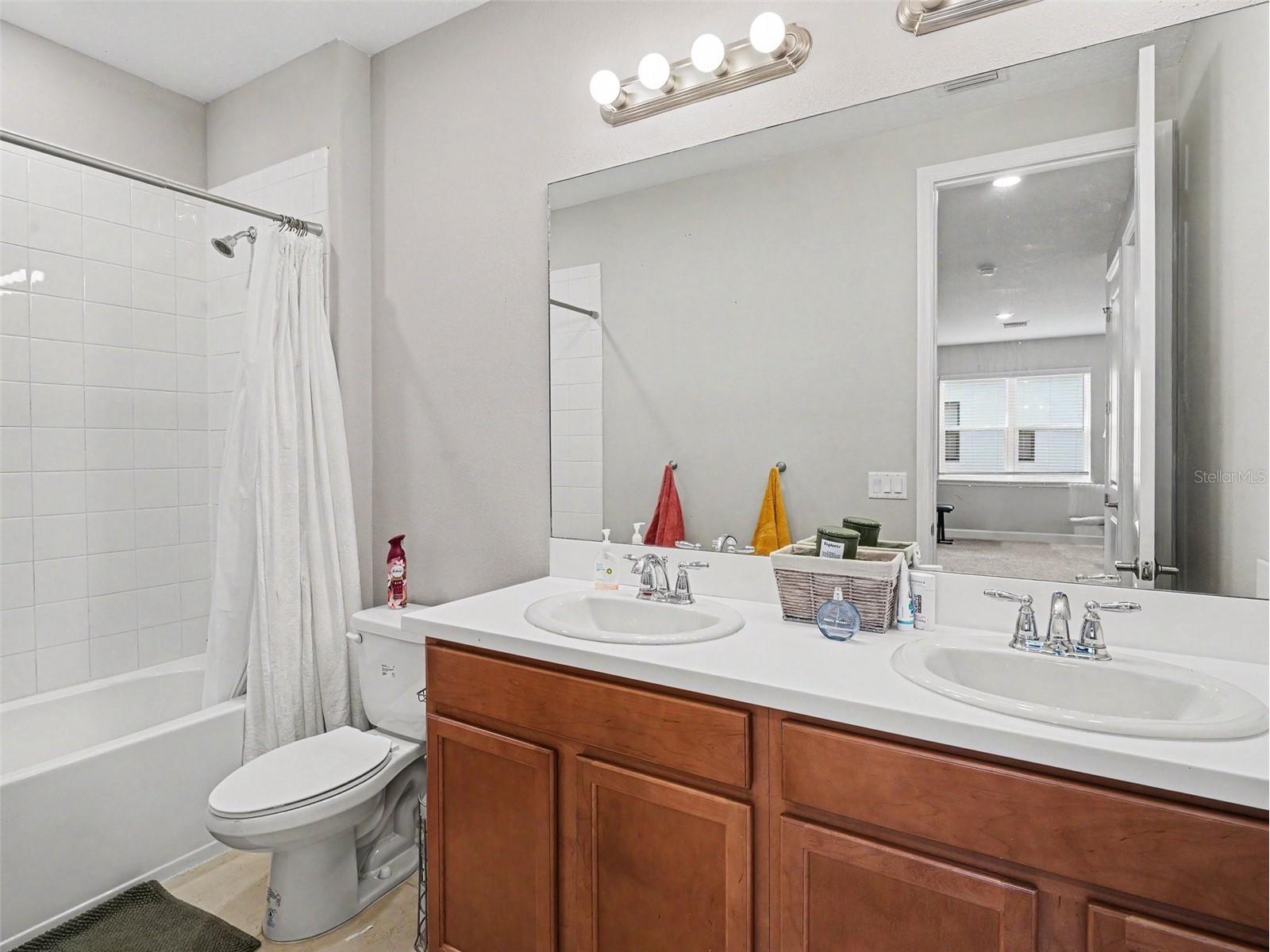 5461 Summit Glen Bradenton FL 34203 TB8518763 image28