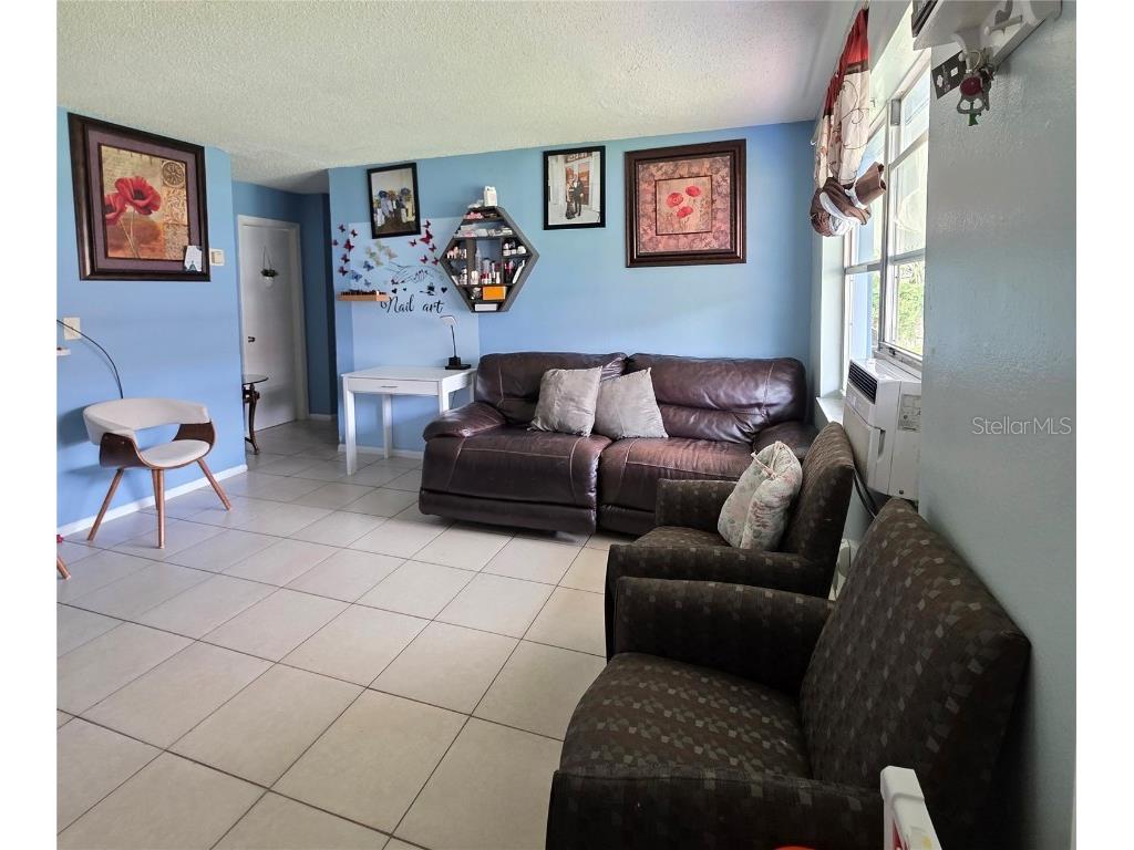 5462/5464 Tenth Avenue Fort Myers FL 33907 TB8432733 image5