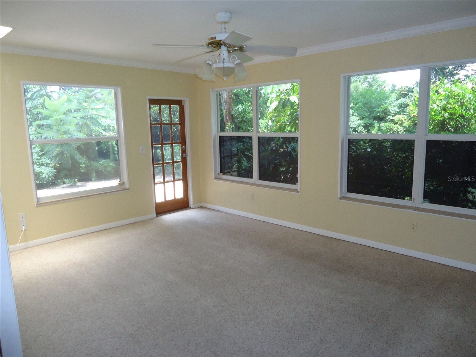 5463 4th Avenue N Saint Petersburg FL 33710 TB8484864 image7