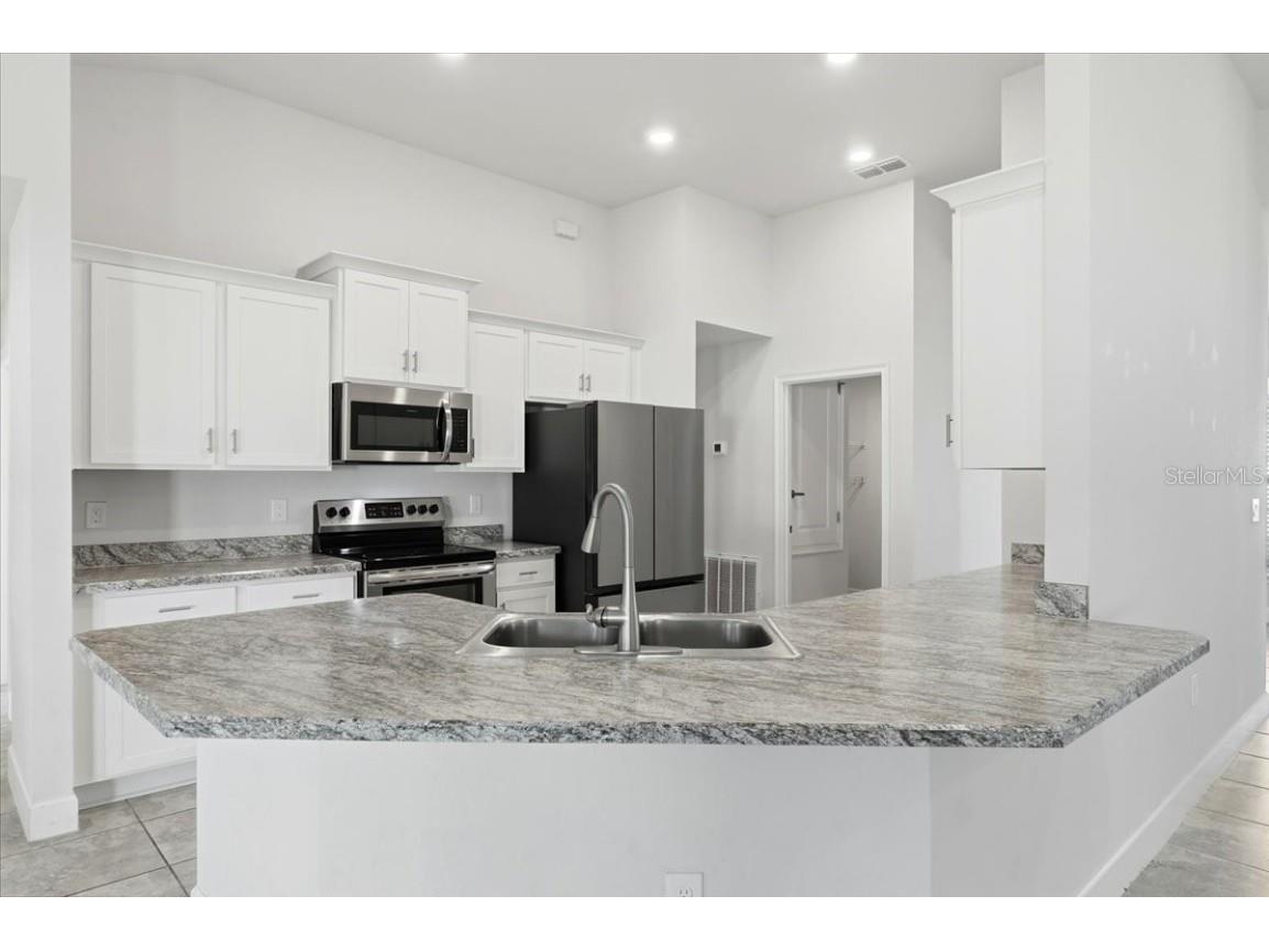 5463 Knights Landing Drive Lakeland FL 33810 L4957227 image14