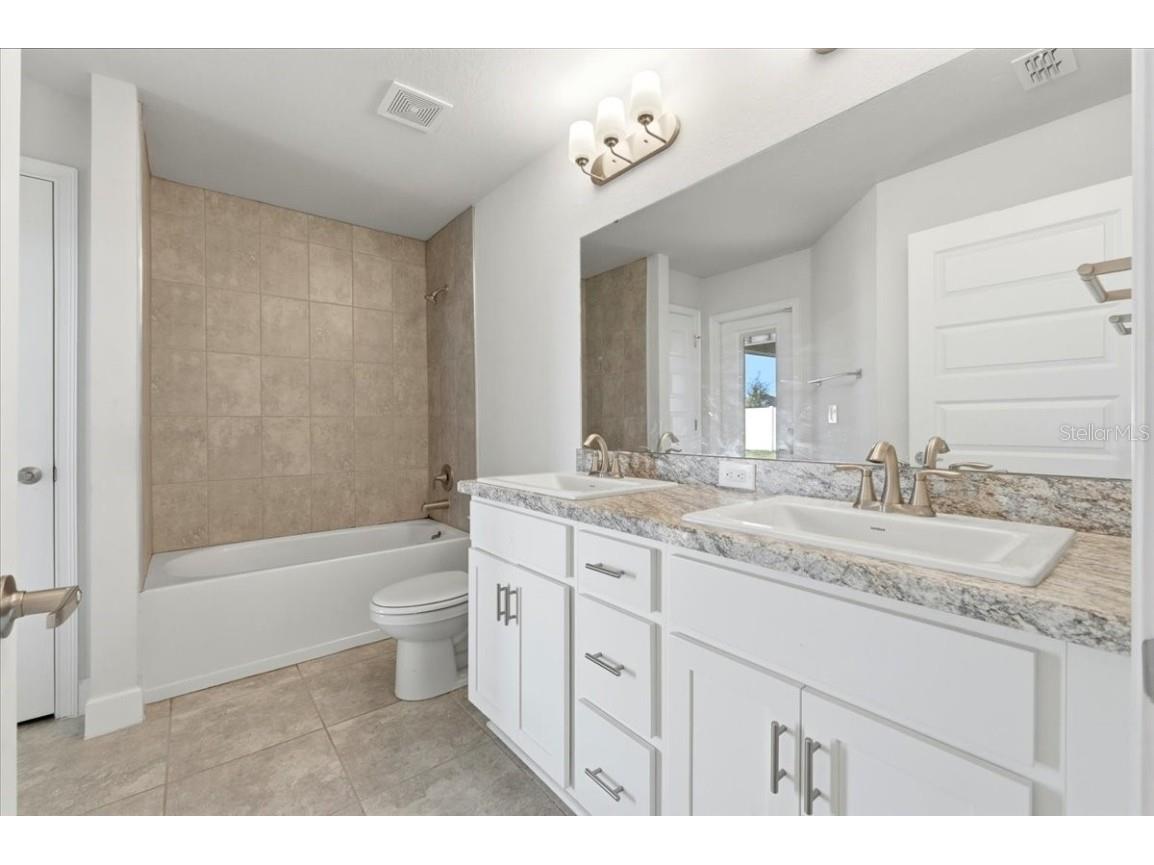 5463 Knights Landing Drive Lakeland FL 33810 L4957227 image24