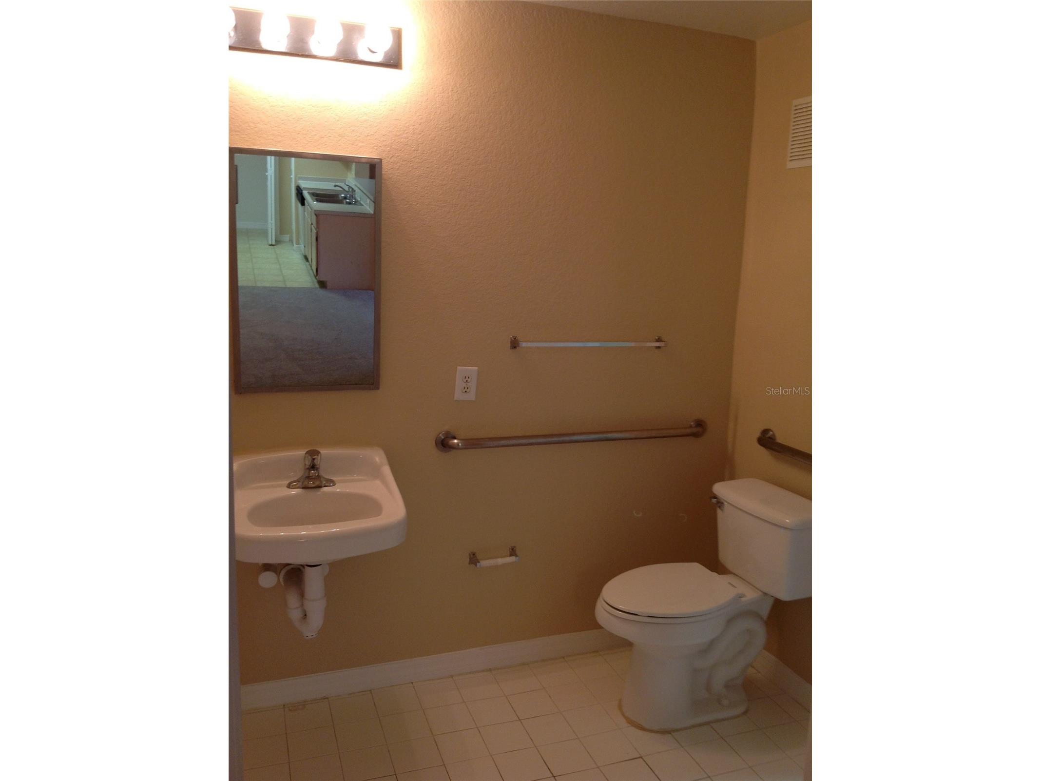 5463 Vineland Road #5101 Orlando FL 32811 O6406250 image16