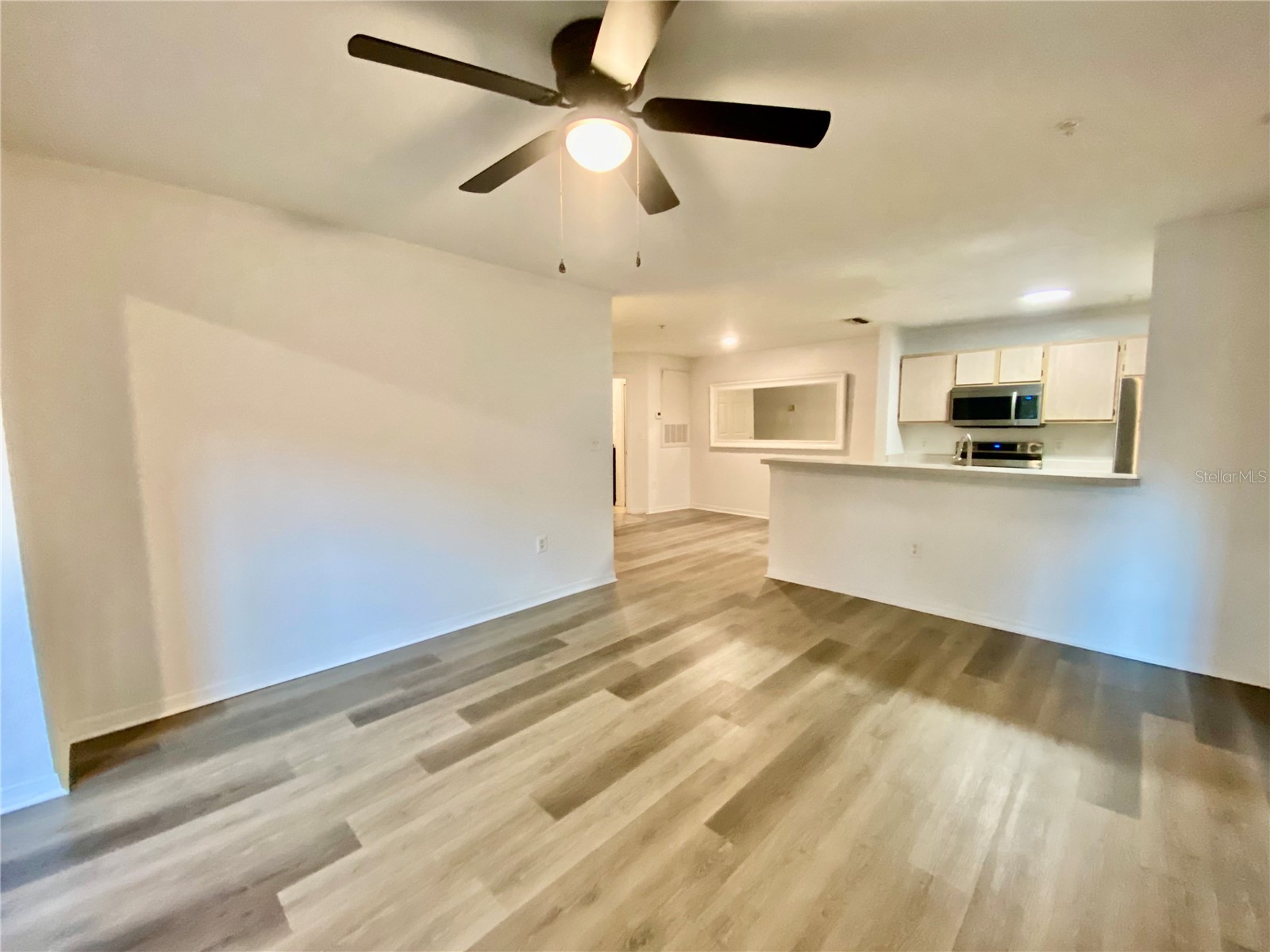 5463 Vineland Road #5103 Orlando FL 32811 O6412232 image13