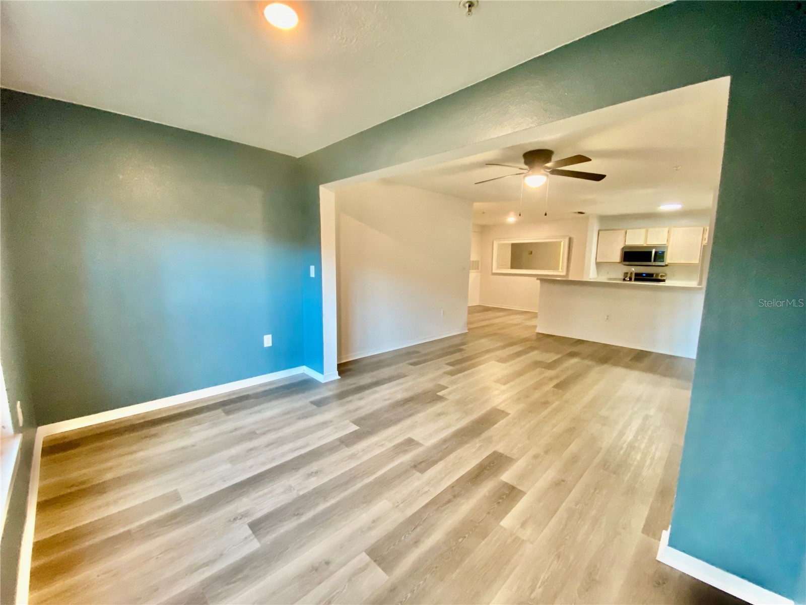 5463 Vineland Road #5103 Orlando FL 32811 O6412232 image18