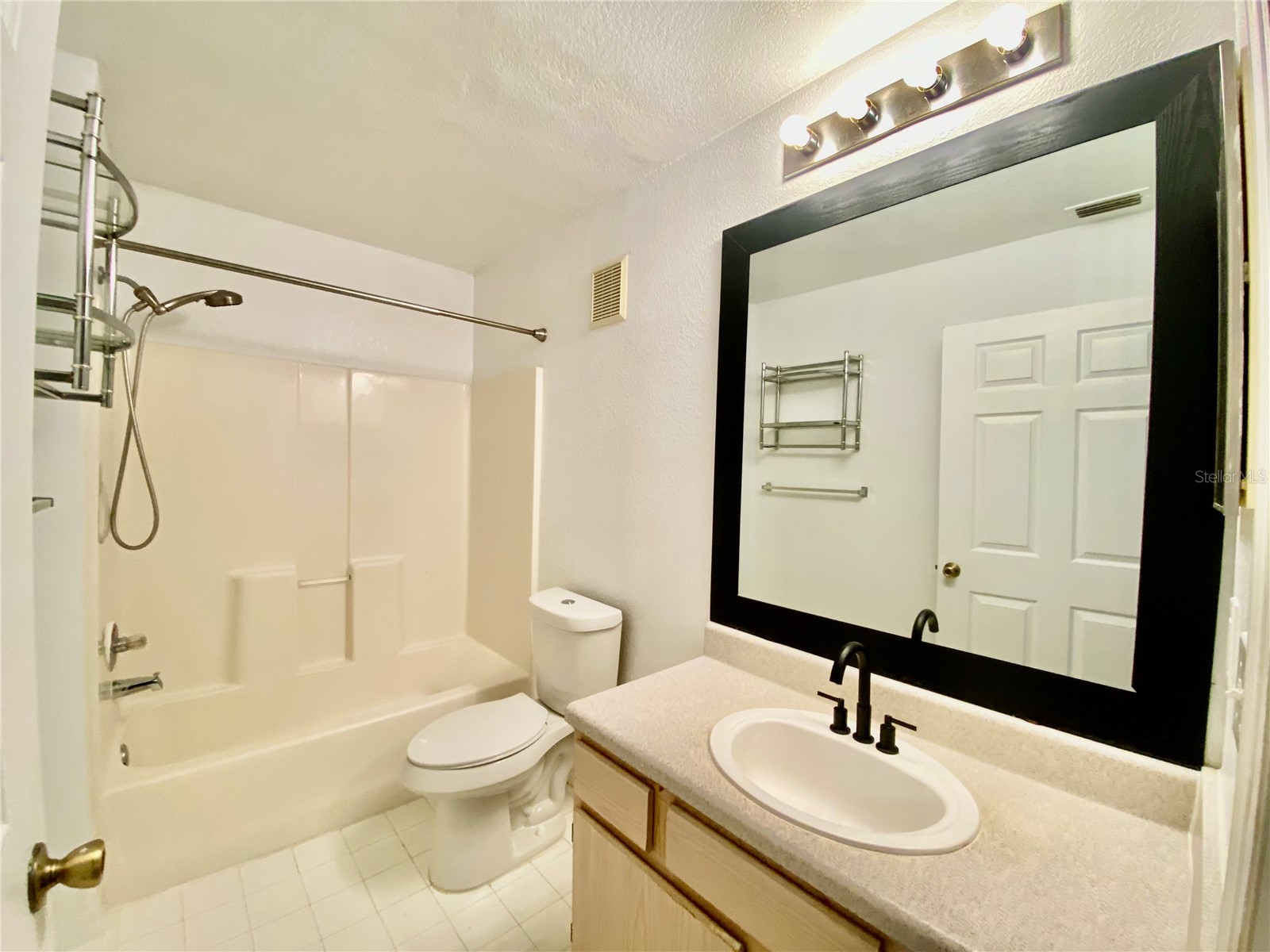 5463 Vineland Road #5103 Orlando FL 32811 O6412232 image22