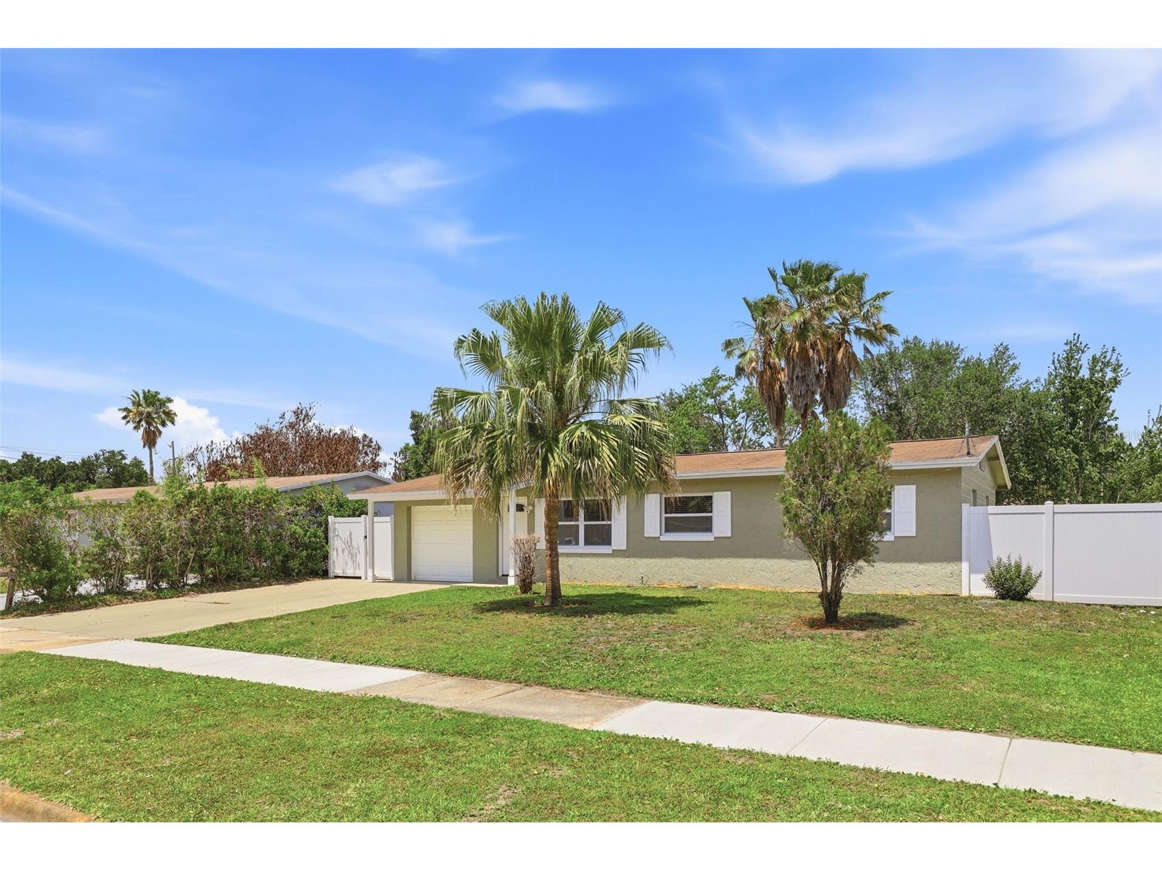 5465 Lescot Lane Orlando FL 32811 O6404202 image2