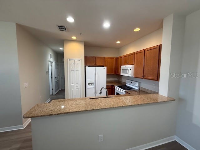 5467 Soapstone Place #203 Sarasota FL 34233 A4699128 image10