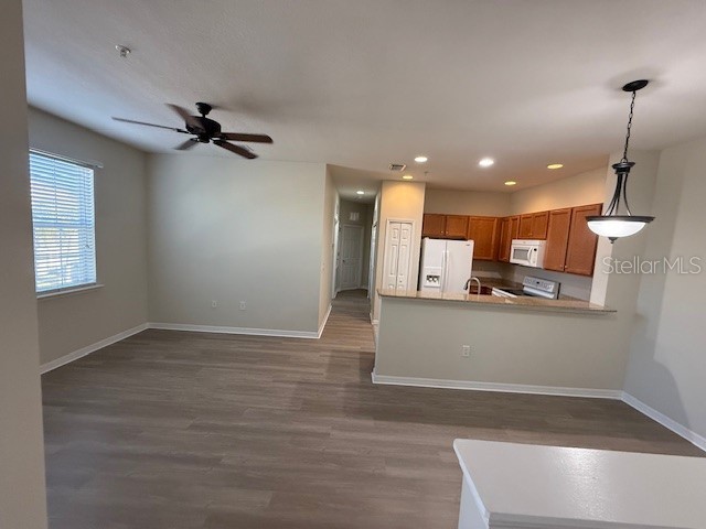 5467 Soapstone Place #203 Sarasota FL 34233 A4699128 image5