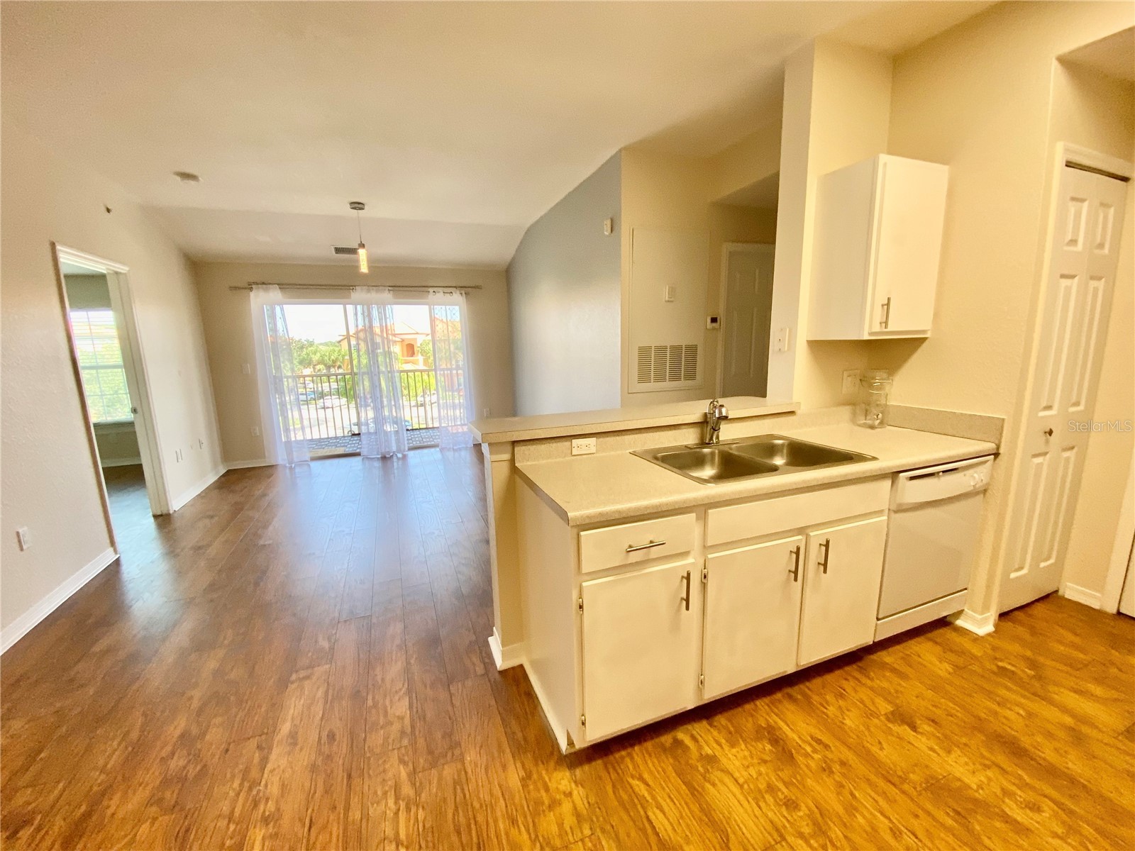 5467 Vineland Road #6301 Orlando FL 32811 O6422497 image10