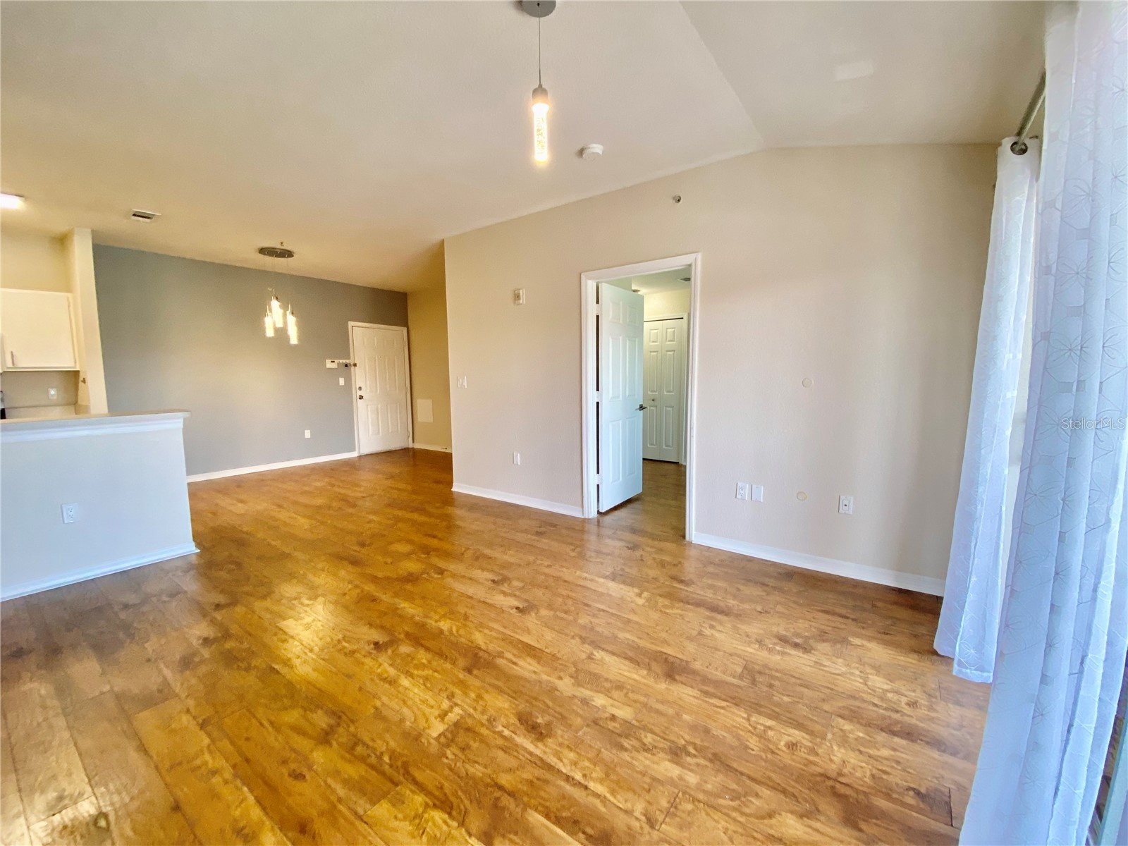 5467 Vineland Road #6301 Orlando FL 32811 O6422497 image19