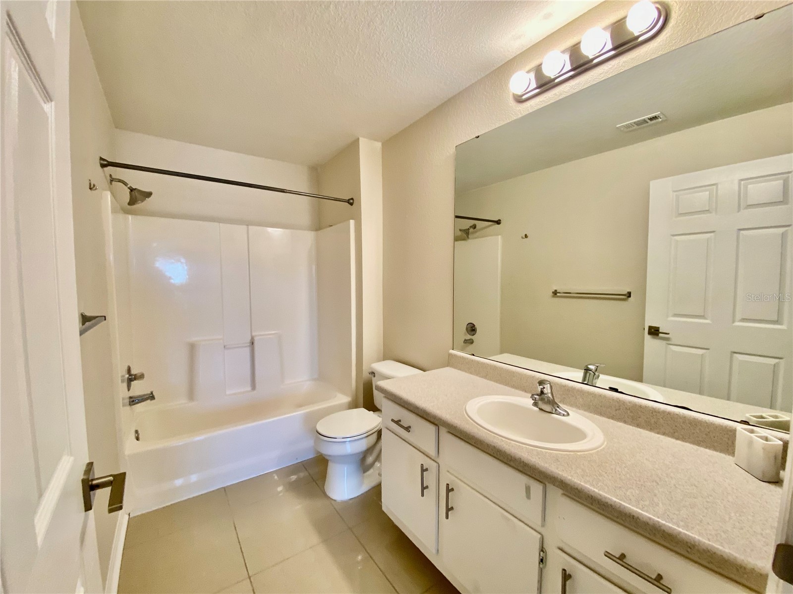 5467 Vineland Road #6301 Orlando FL 32811 O6422497 image26
