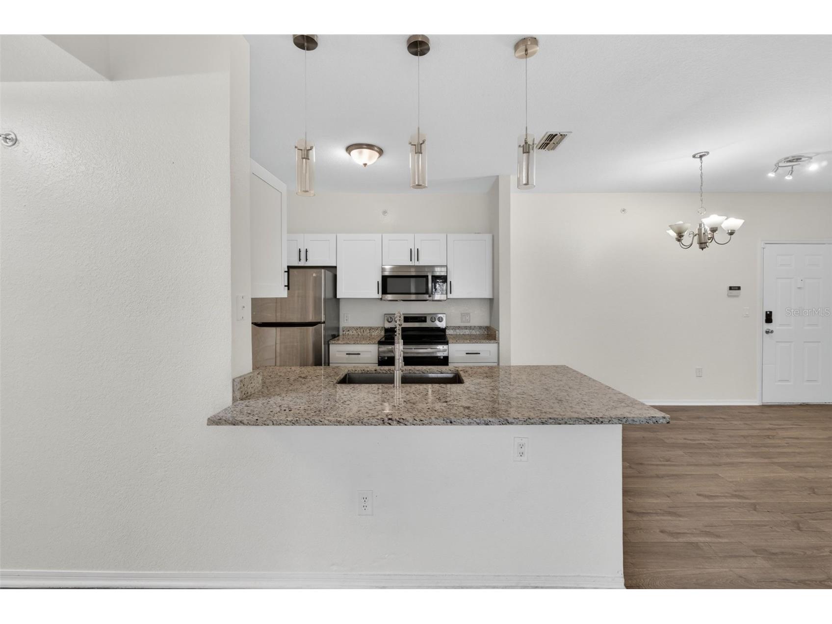 5467 Vineland Road #6308 Orlando FL 32811 O6403451 image12