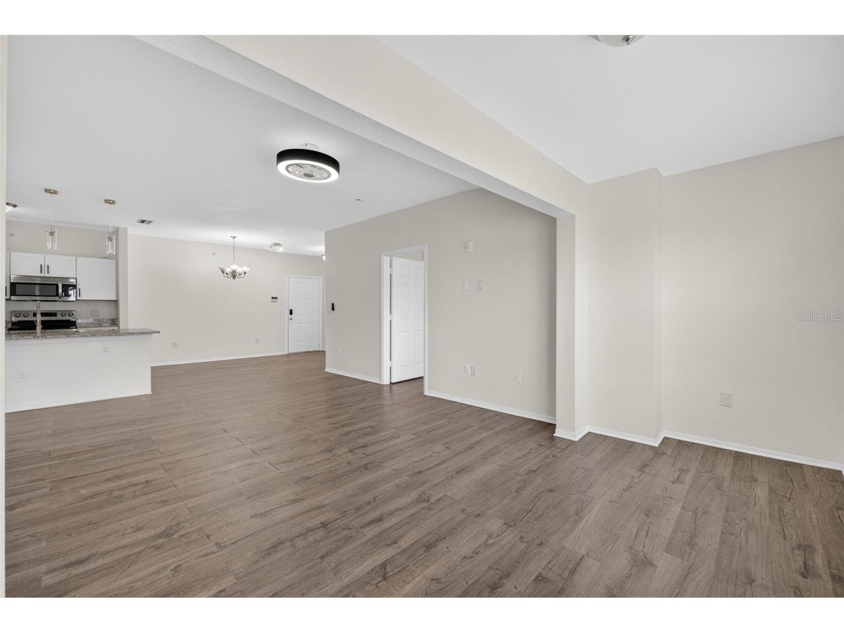 5467 Vineland Road #6308 Orlando FL 32811 O6403451 image8