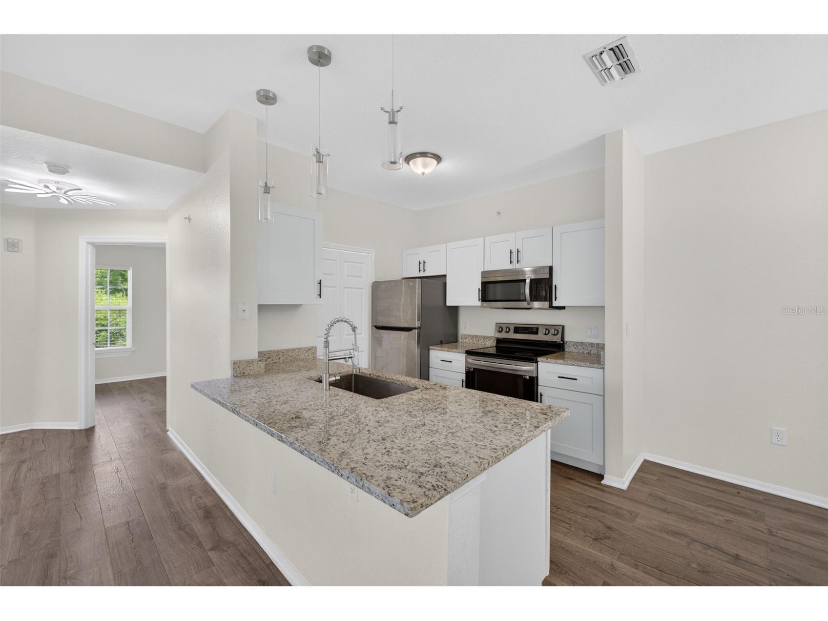 5467 Vineland Road #6308 Orlando FL 32811 O6403456 image12