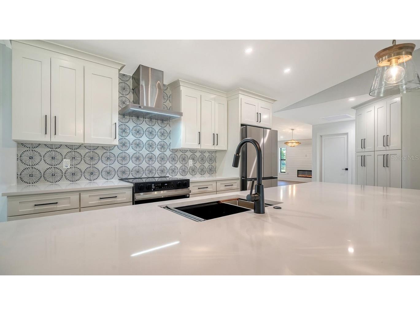 5468 Wilkinson Road Sarasota FL 34233 A4673297 image20