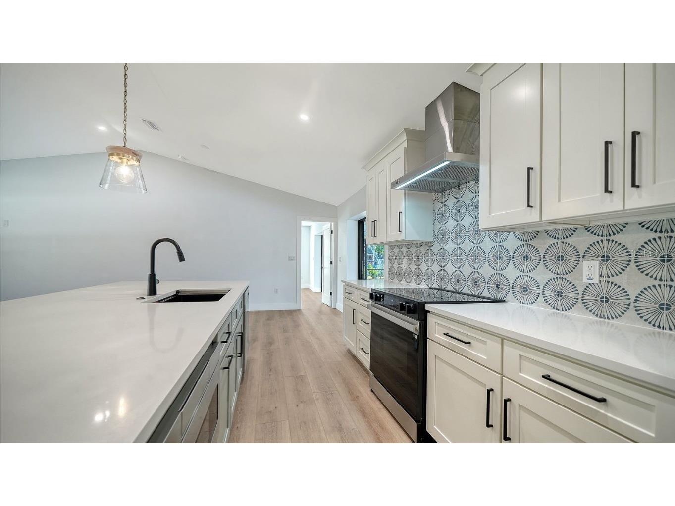 5468 Wilkinson Road Sarasota FL 34233 A4673297 image28