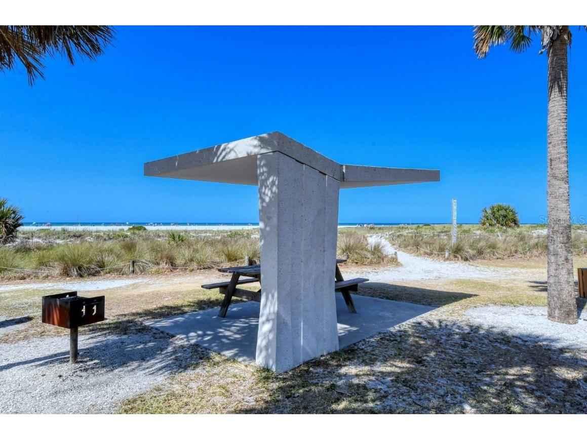 5468 Wilkinson Road Sarasota FL 34233 A4673297 image63