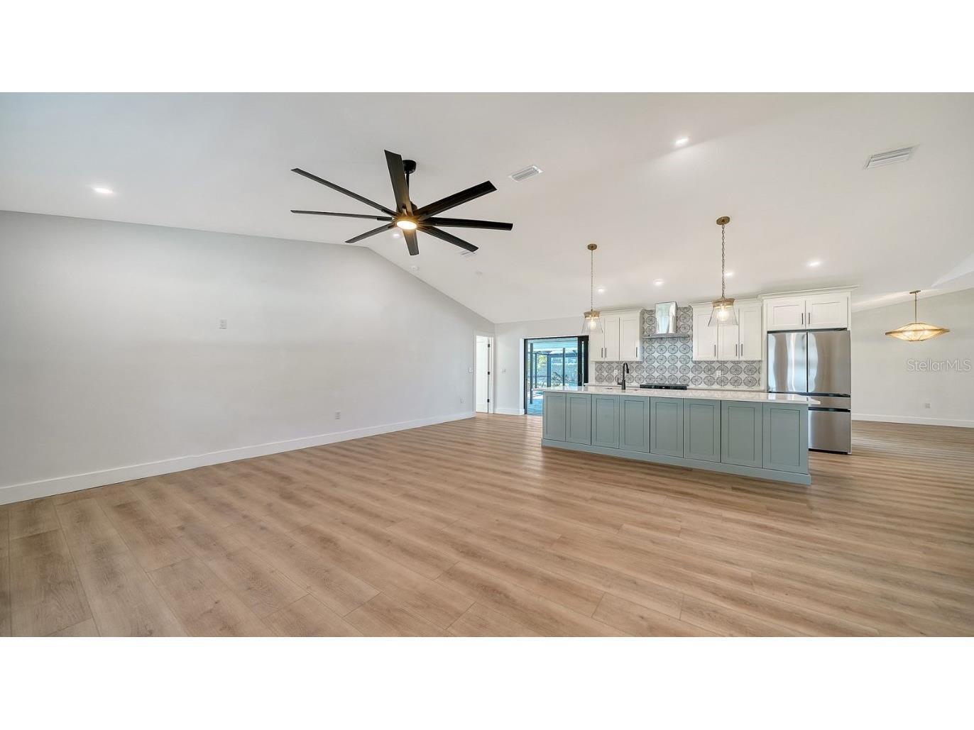 5468 Wilkinson Road Sarasota FL 34233 A4673297 image8