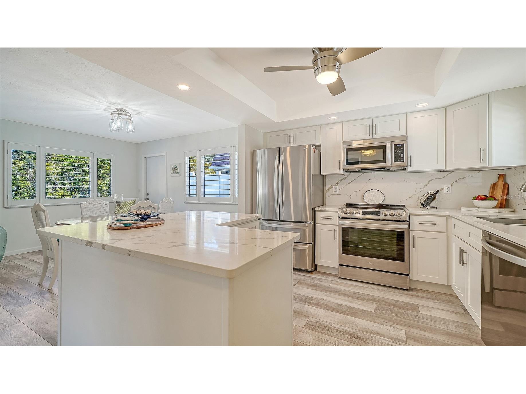 5469 Riverbluff Circle #42 Sarasota FL 34231 A4683312 image12