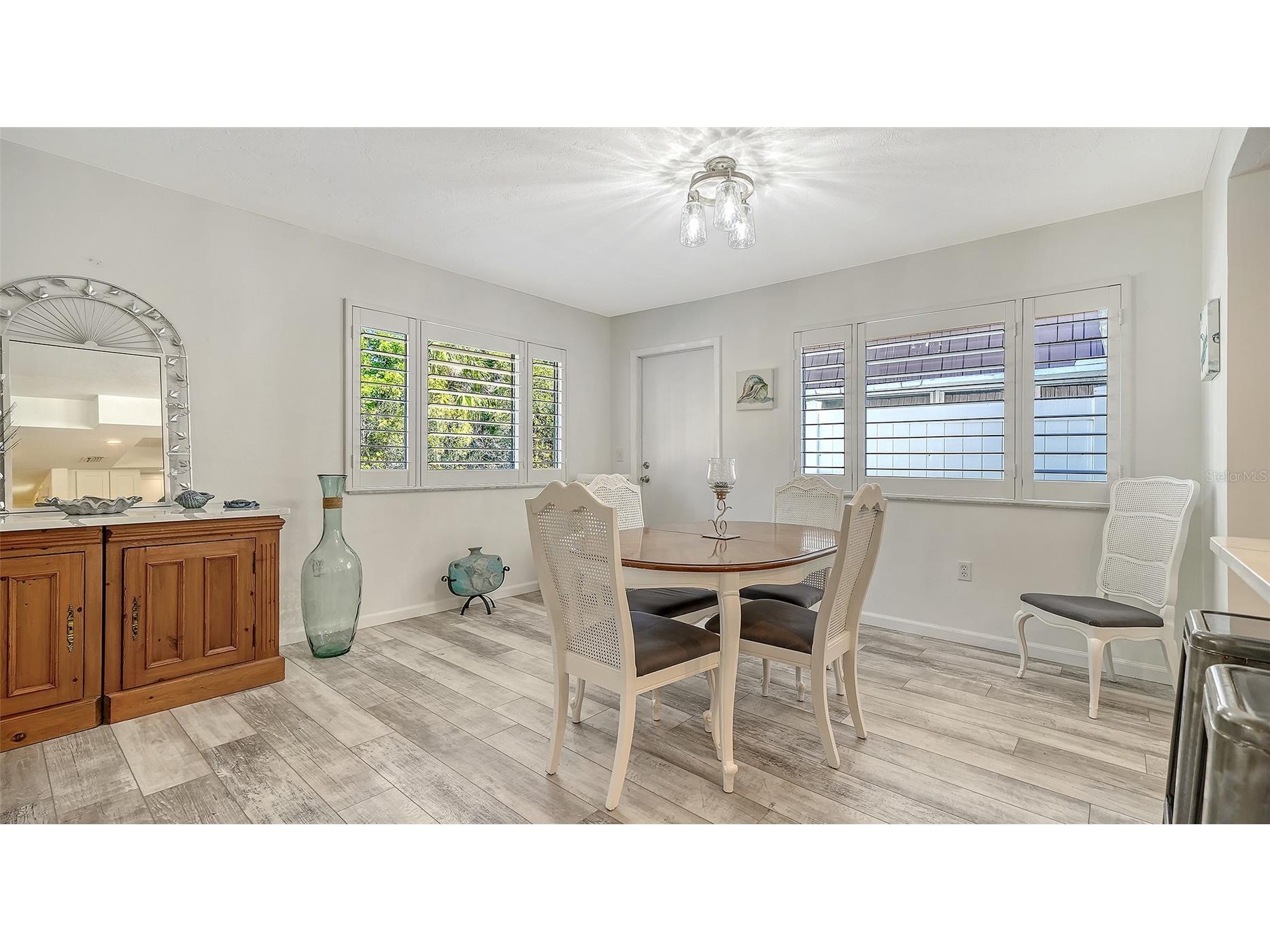 5469 Riverbluff Circle #42 Sarasota FL 34231 A4683312 image15