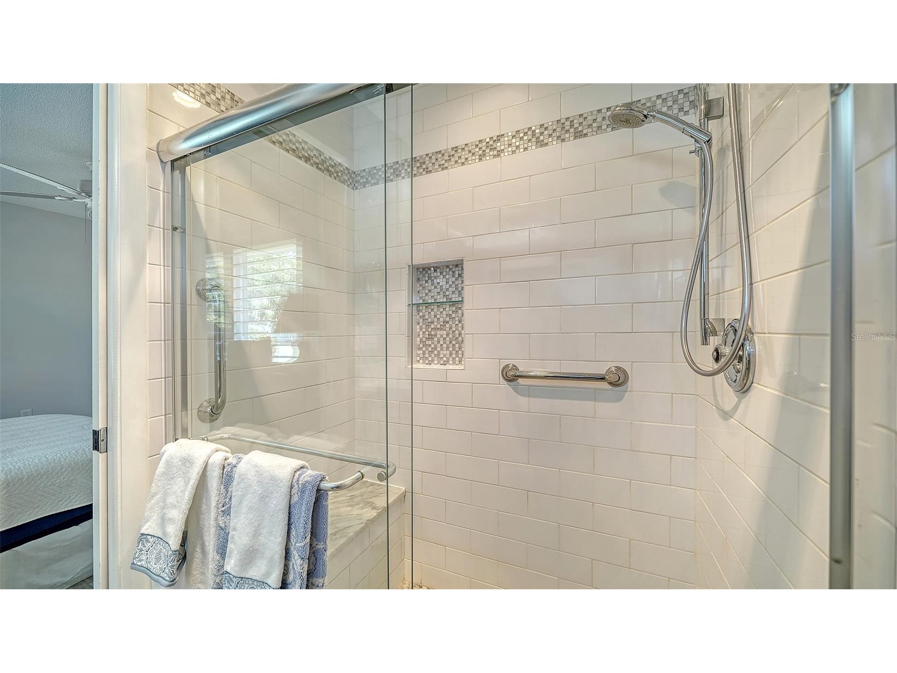 5469 Riverbluff Circle #42 Sarasota FL 34231 A4683312 image21