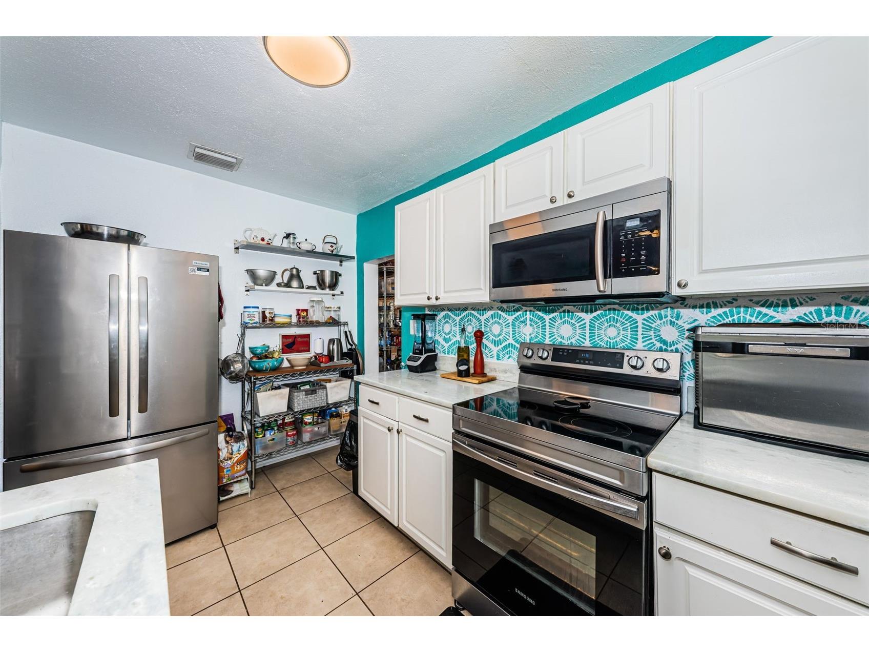 547 15th Street N Saint Petersburg FL 33705 TB8509227 image19