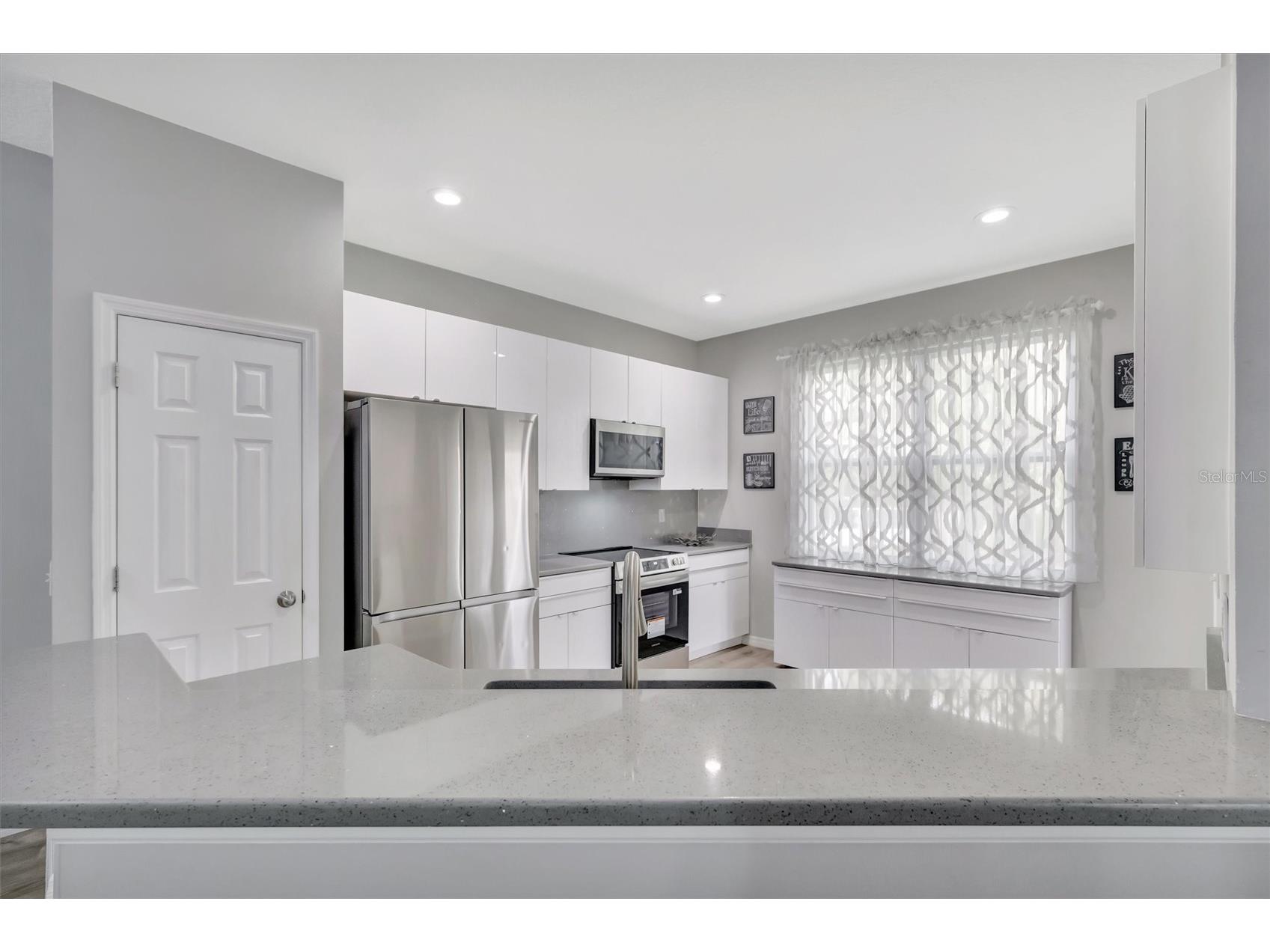 547 Black Lion Drive NE Saint Petersburg FL 33716 TB8518905 image12