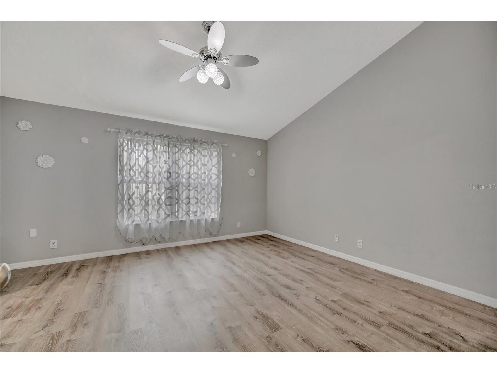547 Black Lion Drive NE Saint Petersburg FL 33716 TB8518905 image32