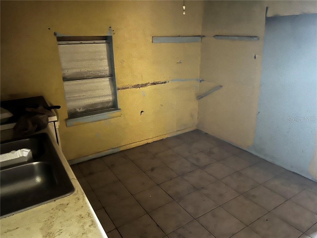 547 Division Street Daytona Beach FL 32114 O6346787 image7