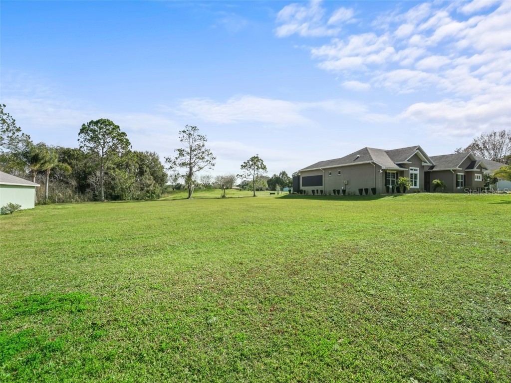 547 Dowling Circle Lady Lake FL 32159 G5077594 image1