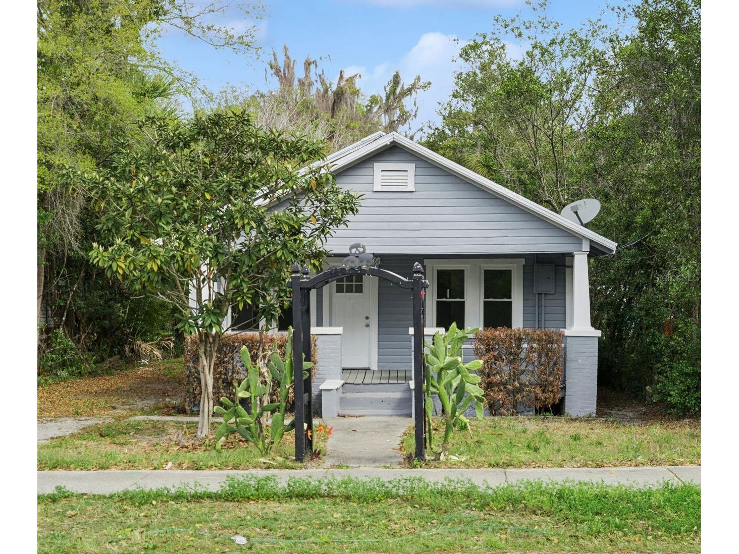 547 E Voorhis Avenue Deland FL 32724 S5145511 image1