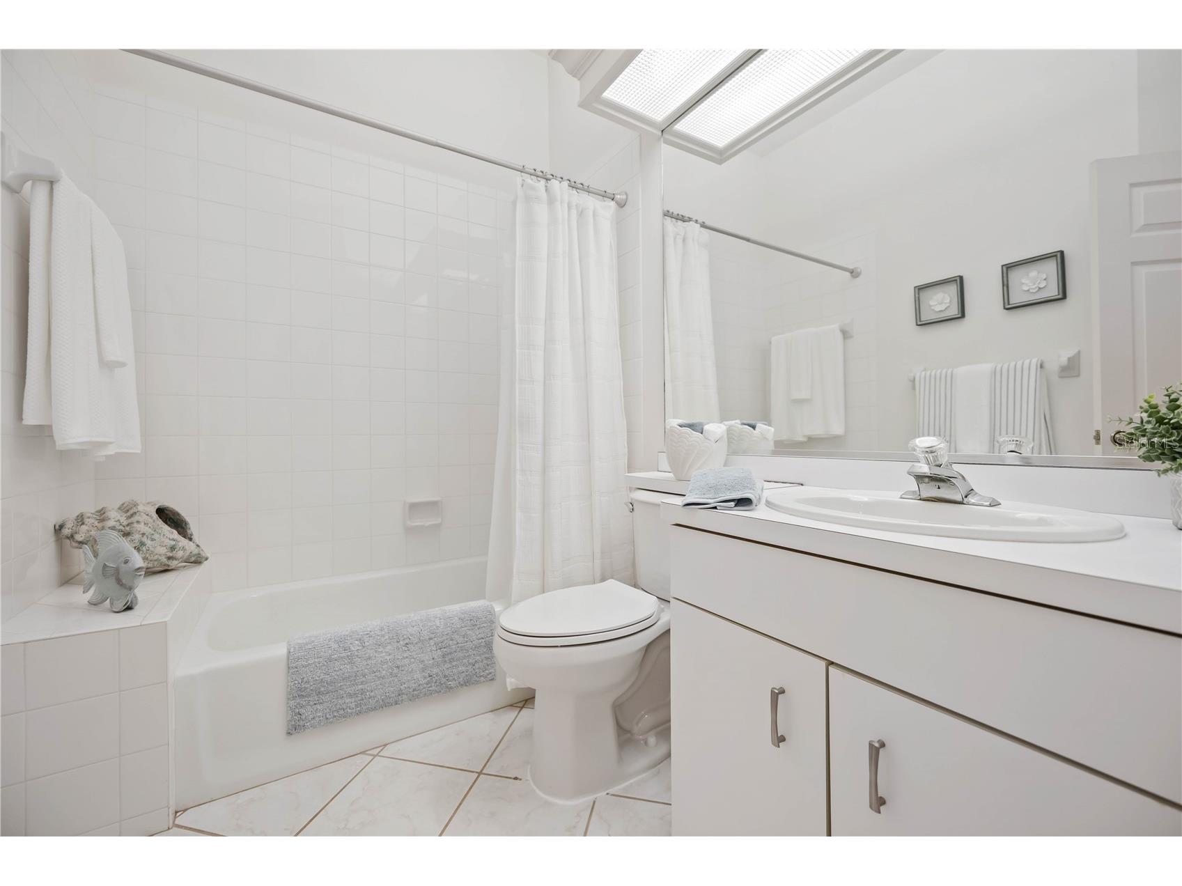 547 Fallbrook Drive Venice FL 34292 D6146003 image32