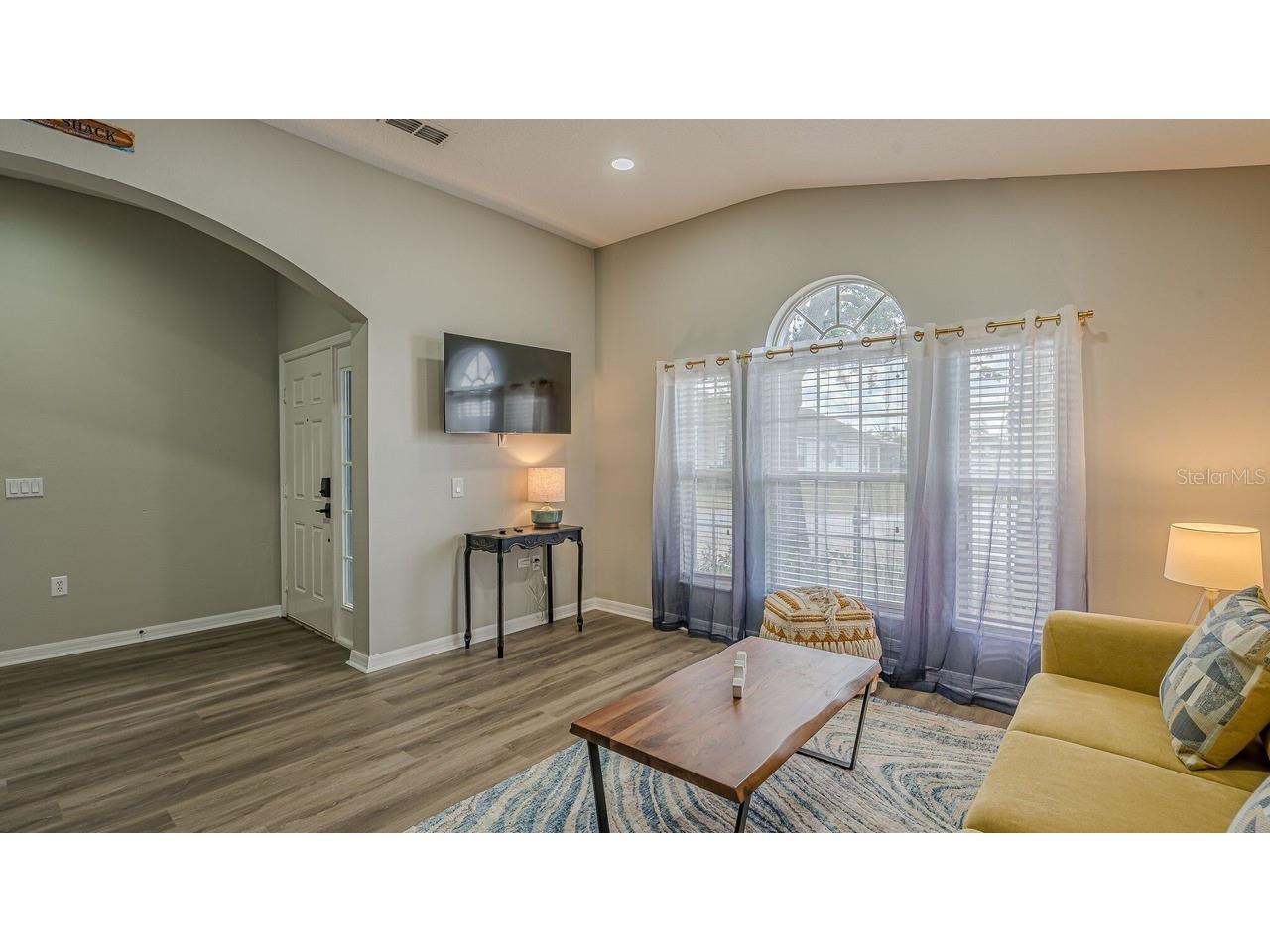 547 Kensington Drive Davenport FL 33897 S5149615 image7
