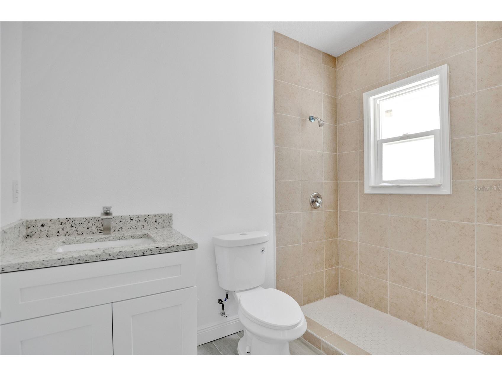 547 N Ridgewood Avenue Daytona Beach FL 32114 V4949523 image24