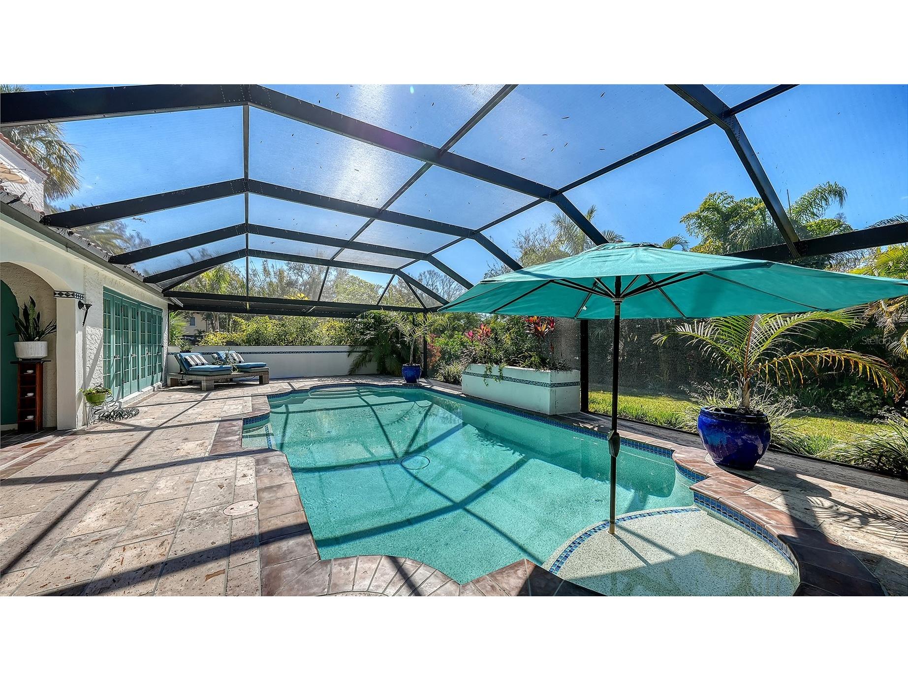 547 N Shore Drive Sarasota FL 34234 A4682843 image25