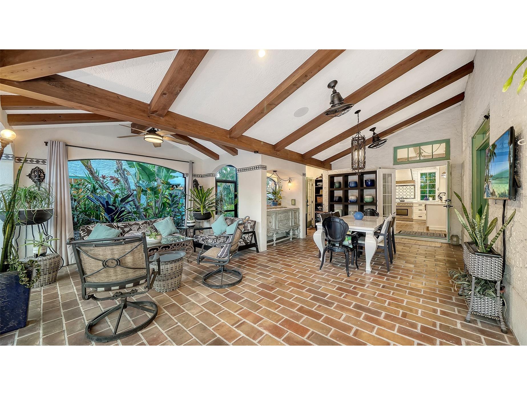 547 N Shore Drive Sarasota FL 34234 A4682843 image28
