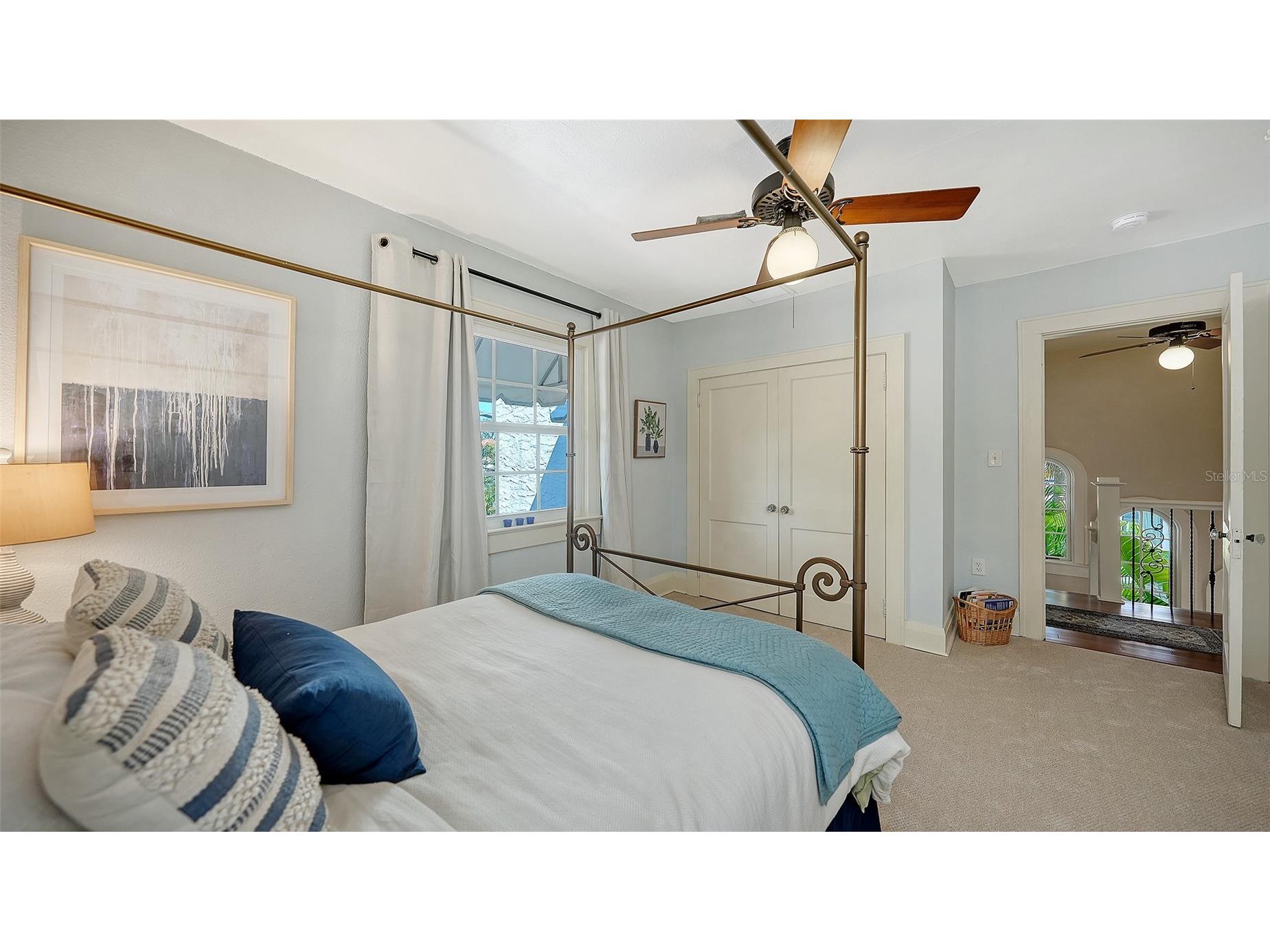 547 N Shore Drive Sarasota FL 34234 A4682843 image41